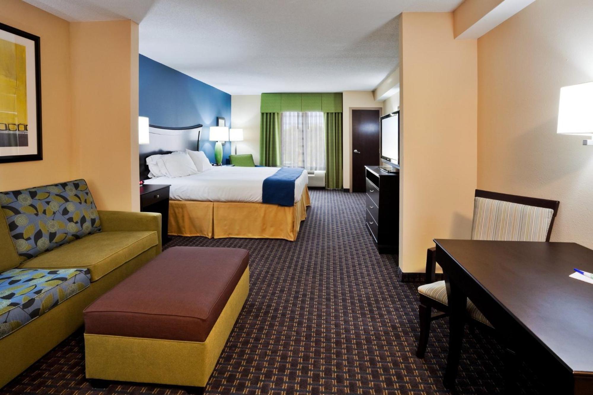 Express & Largo-clearwater By Ihg Hotel Largo