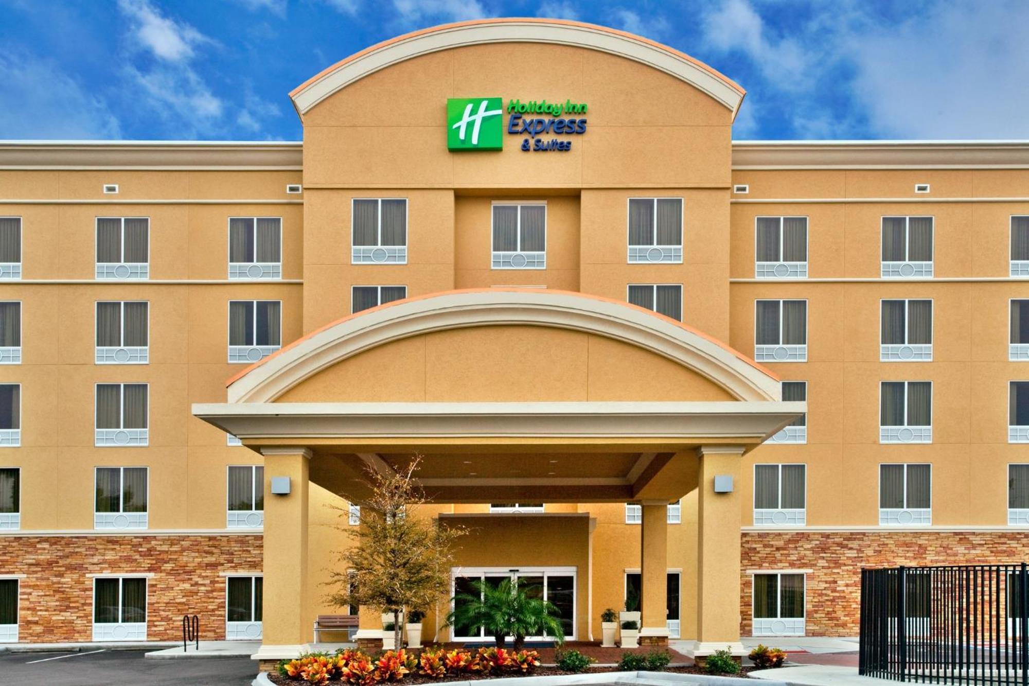Express & Largo-clearwater By Ihg 2*