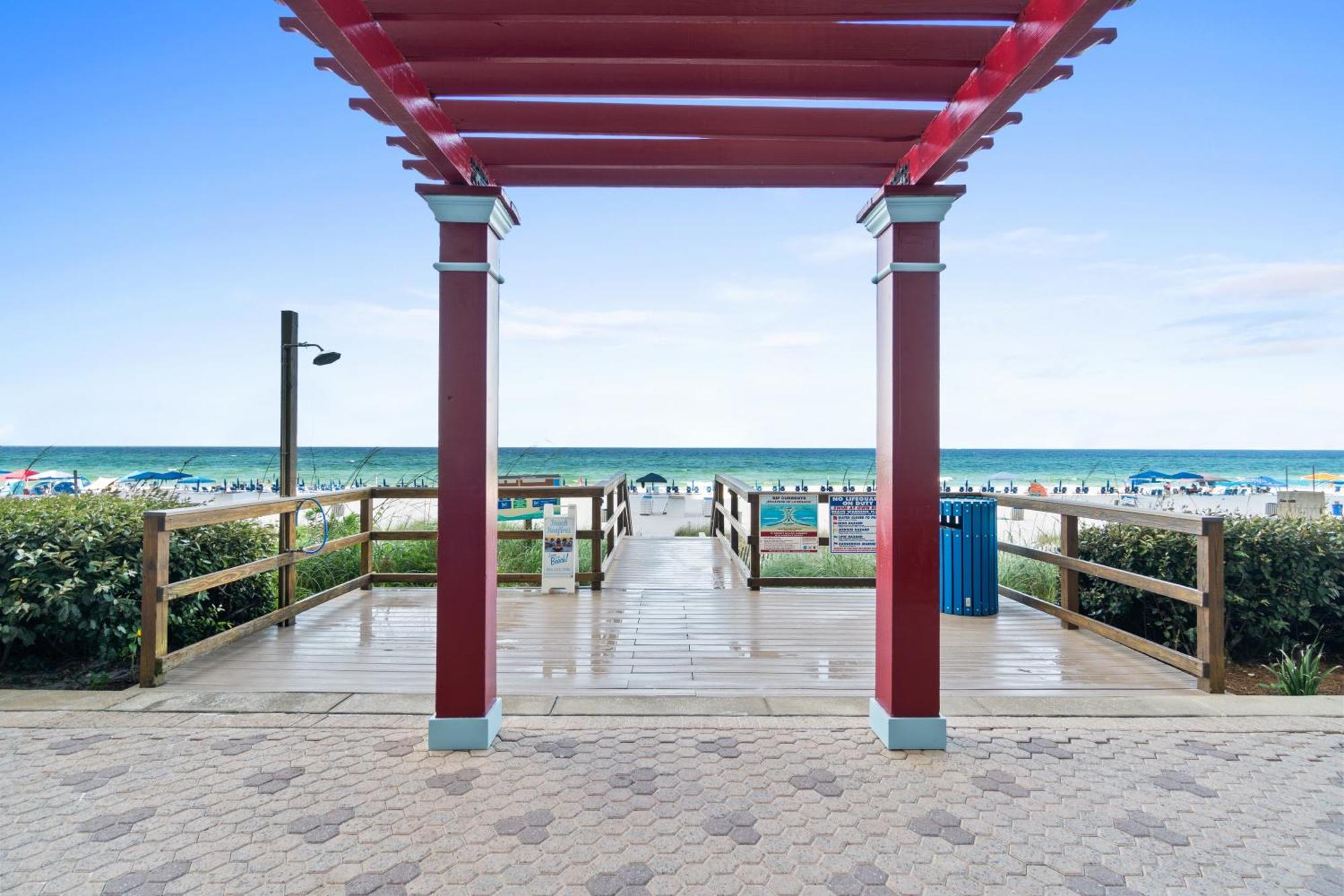 Majestic Towers By Panhandle Getaways * Panama City Beach