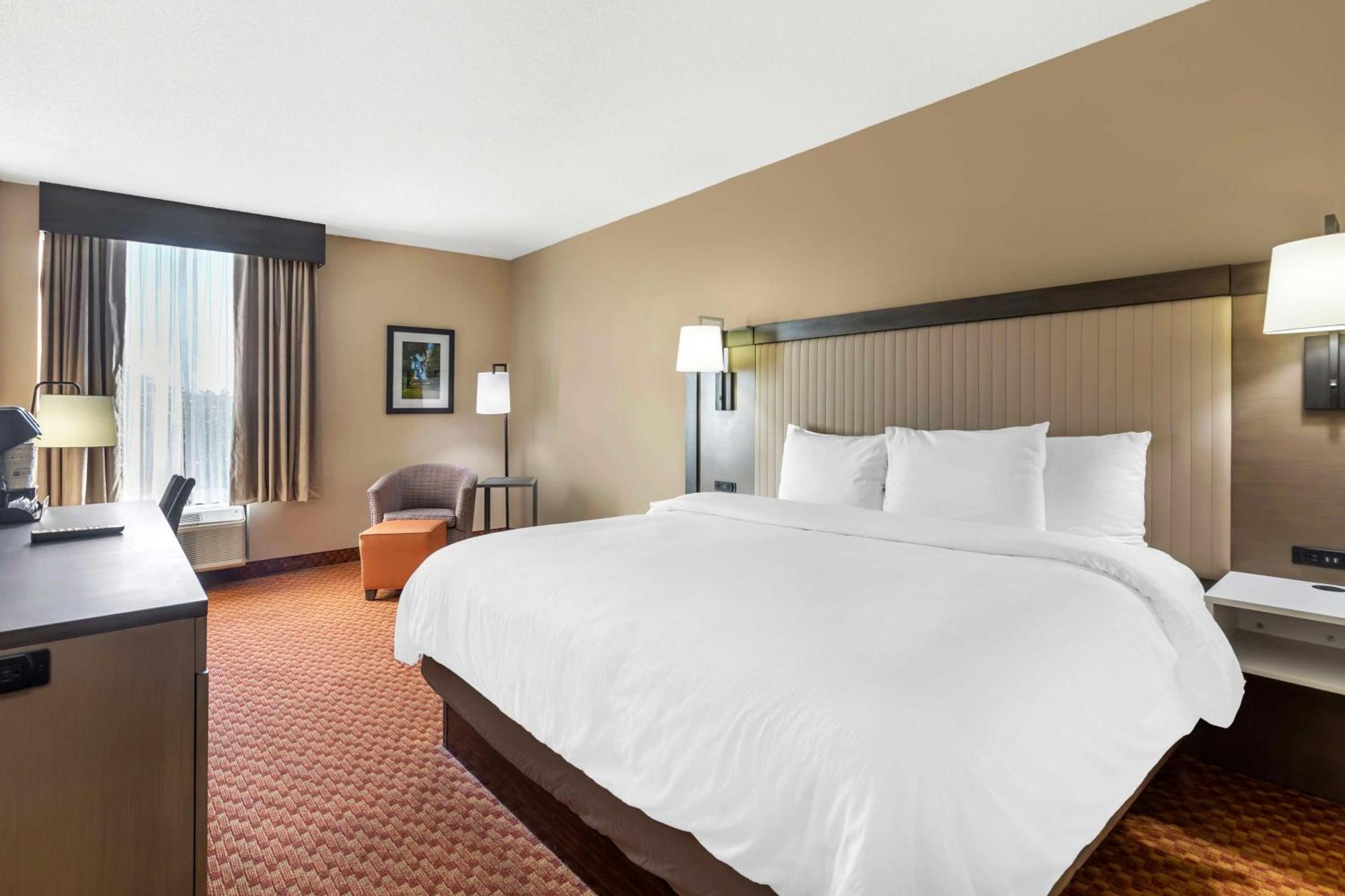 Hotel Western & 3*
