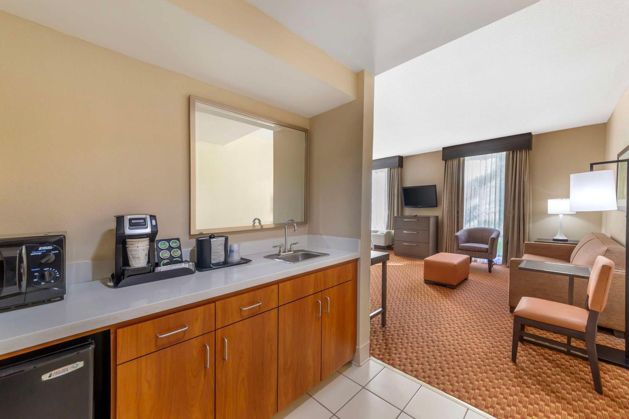 Hotel Western & 3*