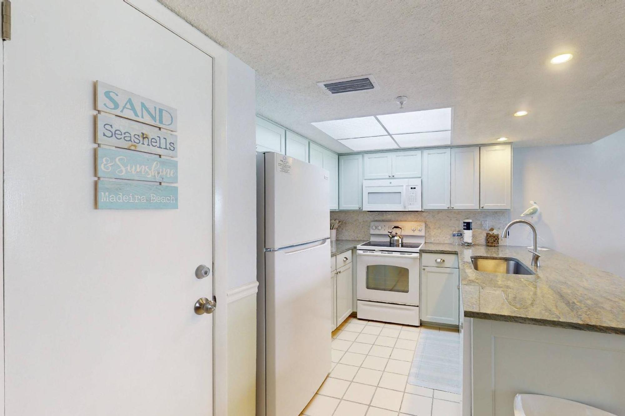 202 - Sandy Shores Holiday home St. Pete Beach