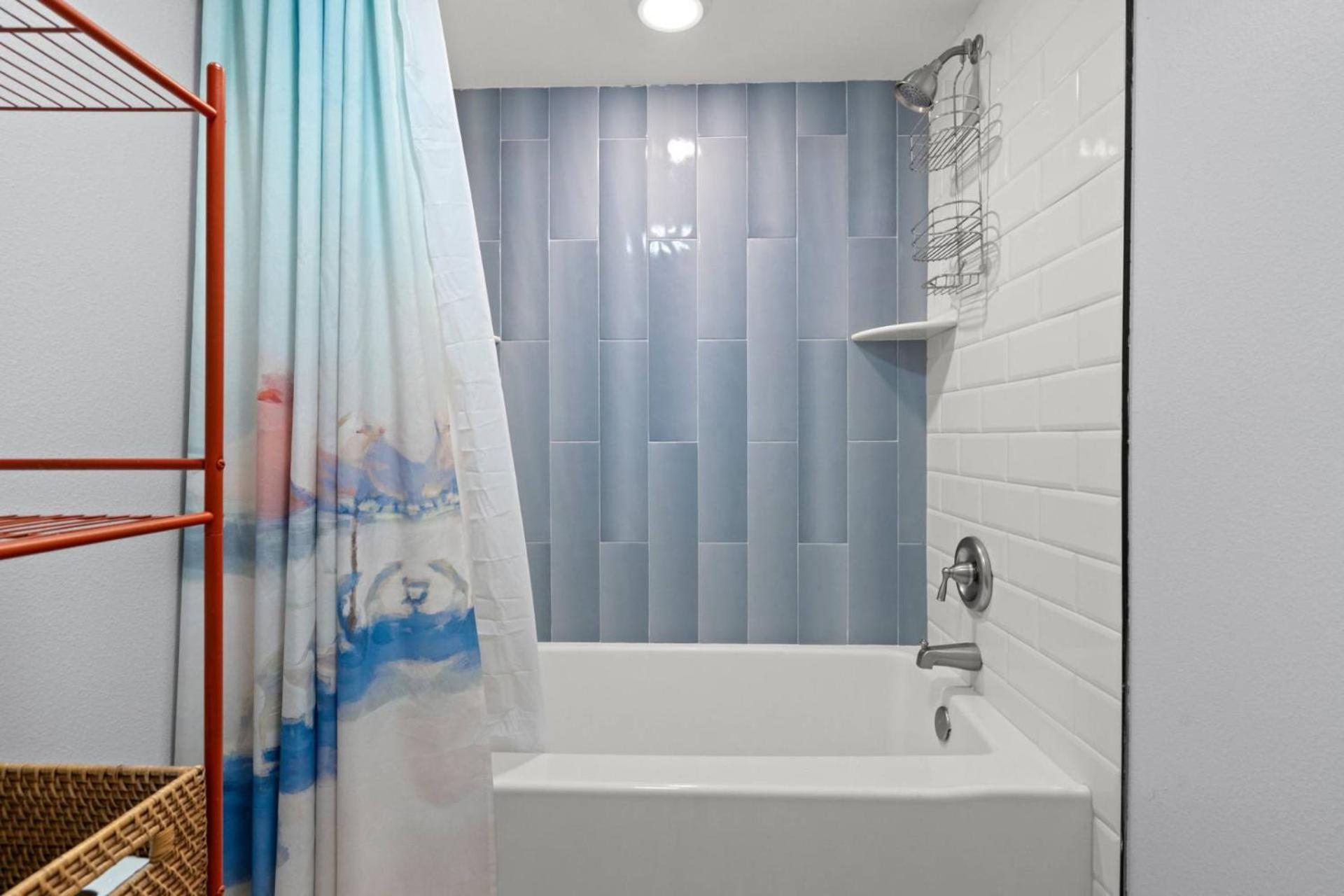 102 Waterview