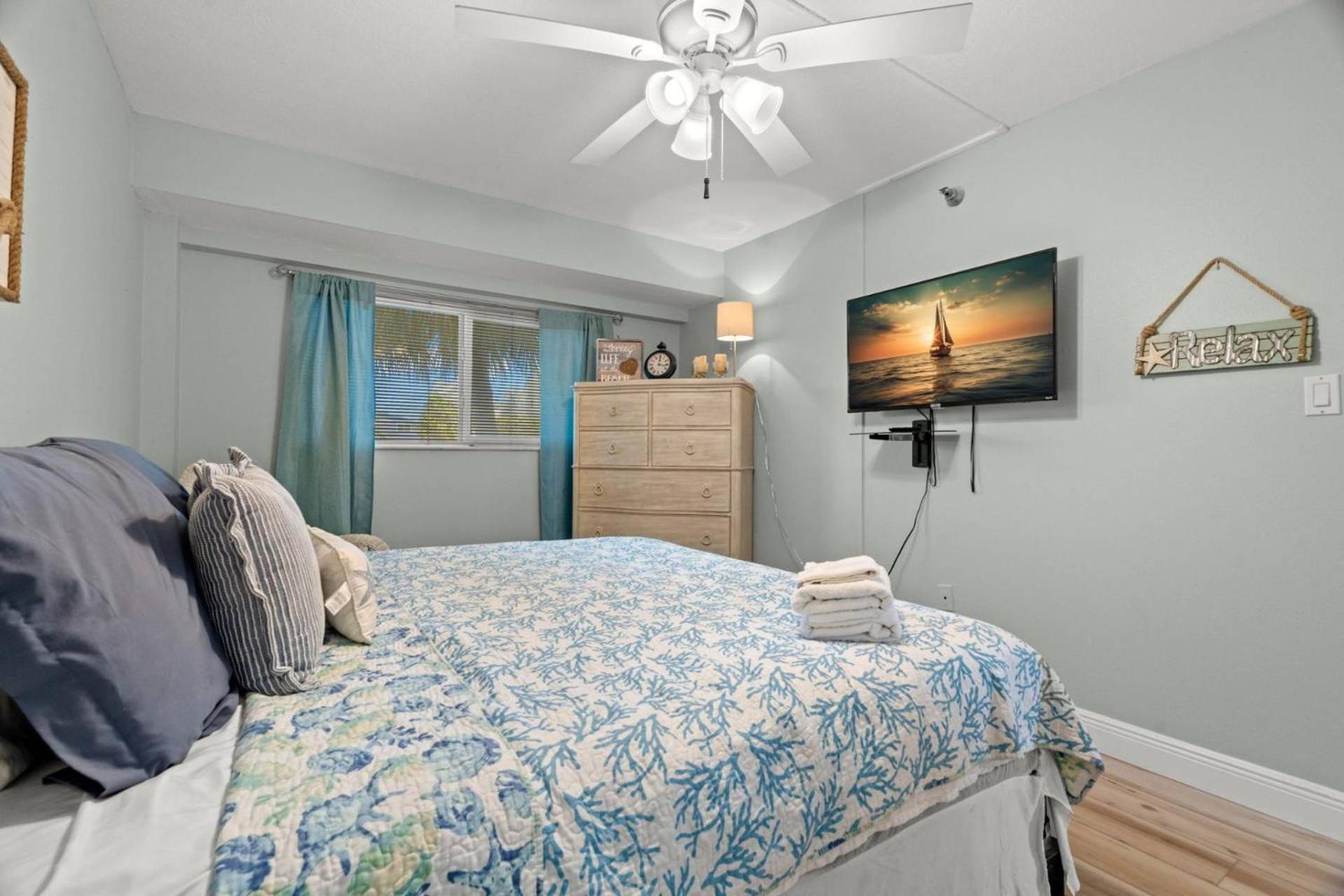 102 Waterview *