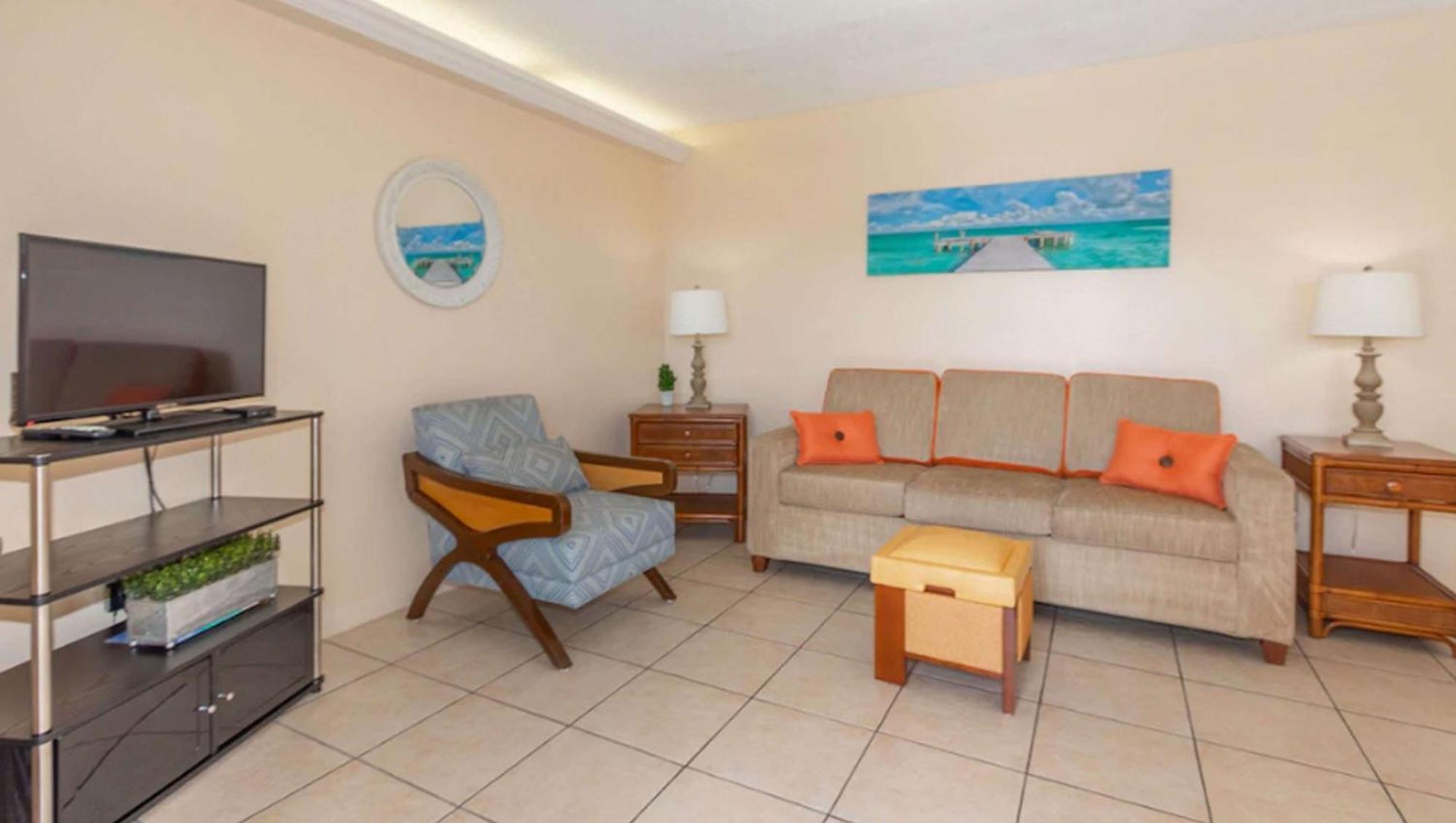 Belleair 2*