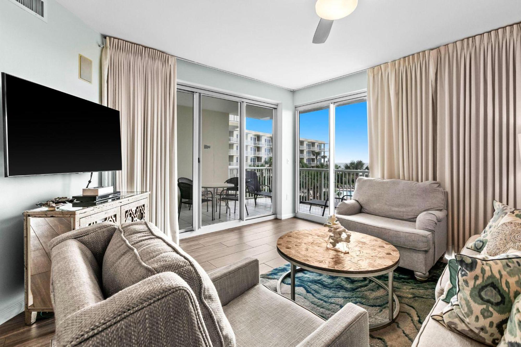 The Crescent 216 Destin