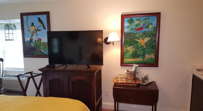 Hotel The Caribbean Court Boutique