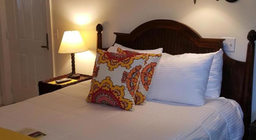 The Caribbean Court Boutique 3* Vero Beach