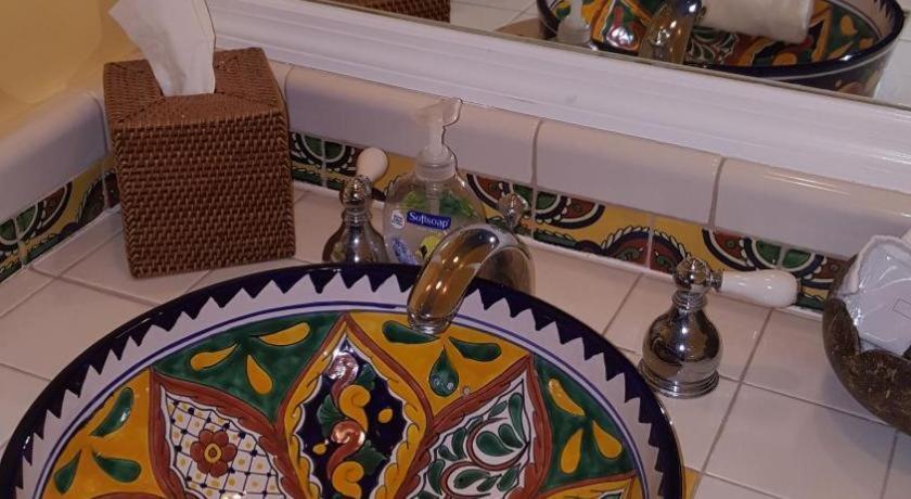The Caribbean Court Boutique 3*
