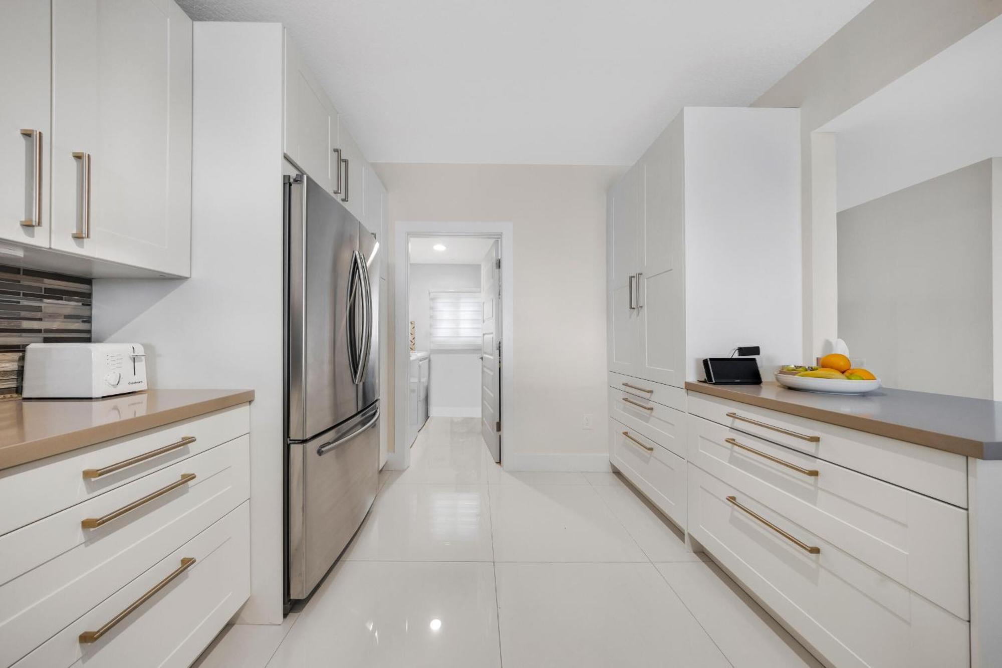 Apartment Relaxation At Its Finest Water-View In Golden Bay With Free Parking