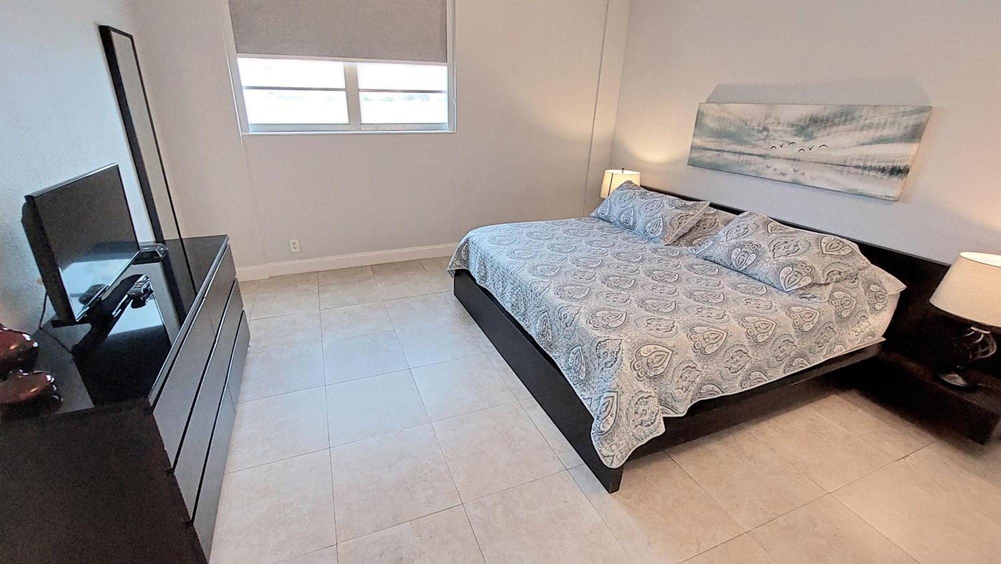 The Tides 1bedroom 3rd Floor We Are On The Beach!