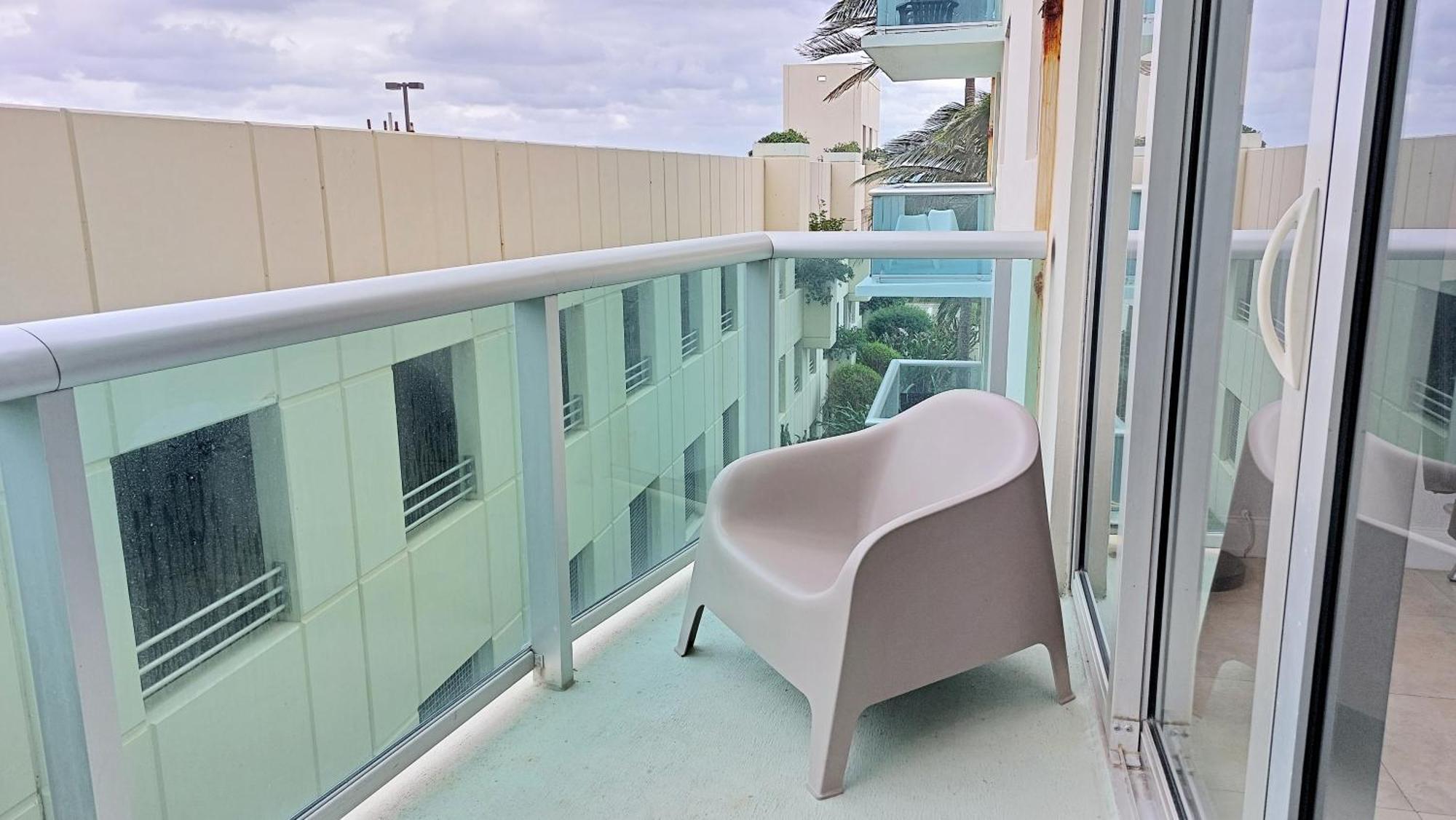 The Tides 1bedroom 3rd Floor We Are On The Beach! Hollywood