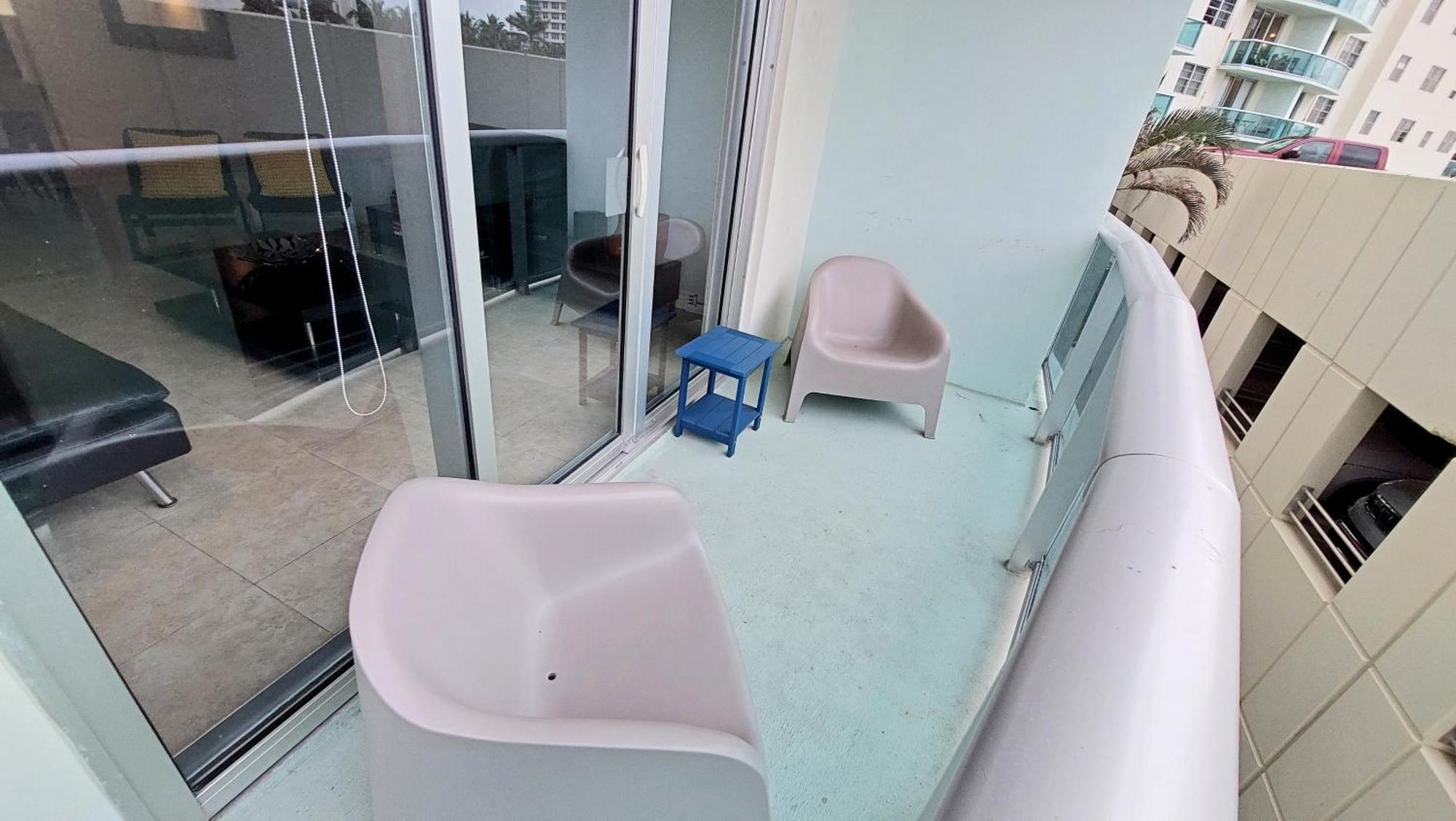 Apartment The Tides 1bedroom 3rd Floor We Are On The Beach! Hollywood
