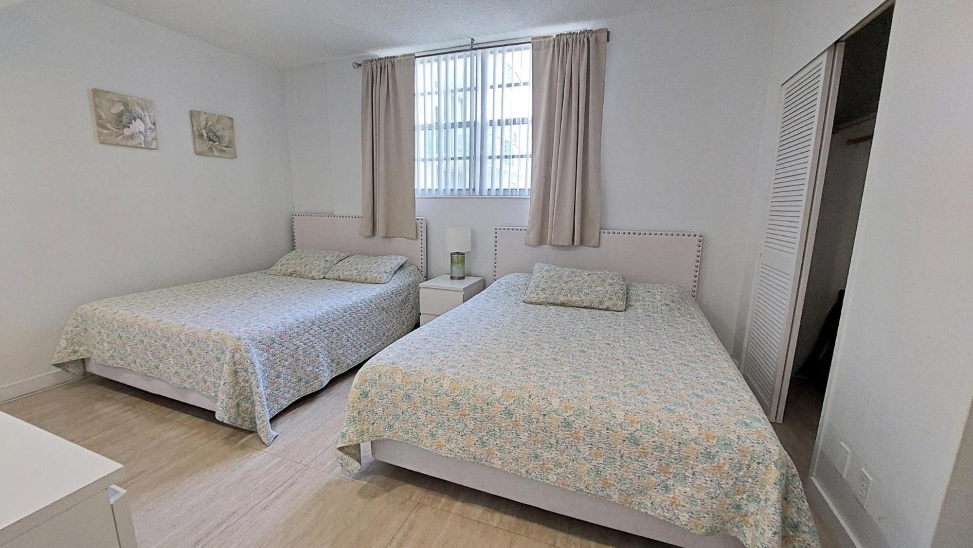 The Tides 1 Bedroom 8th Floor We Are On The *