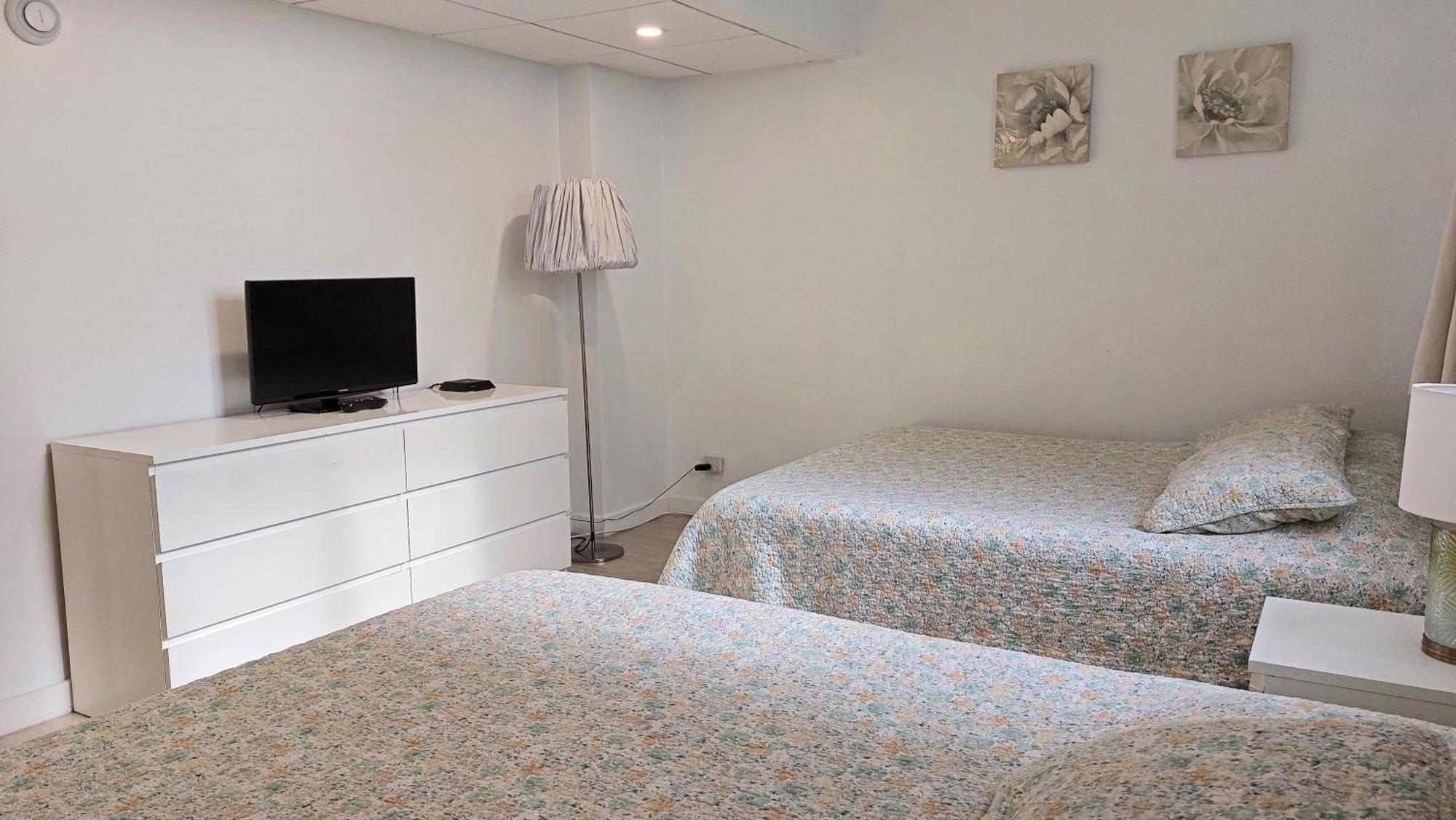 The Tides 1 Bedroom 8th Floor We Are On The * Hollywood
