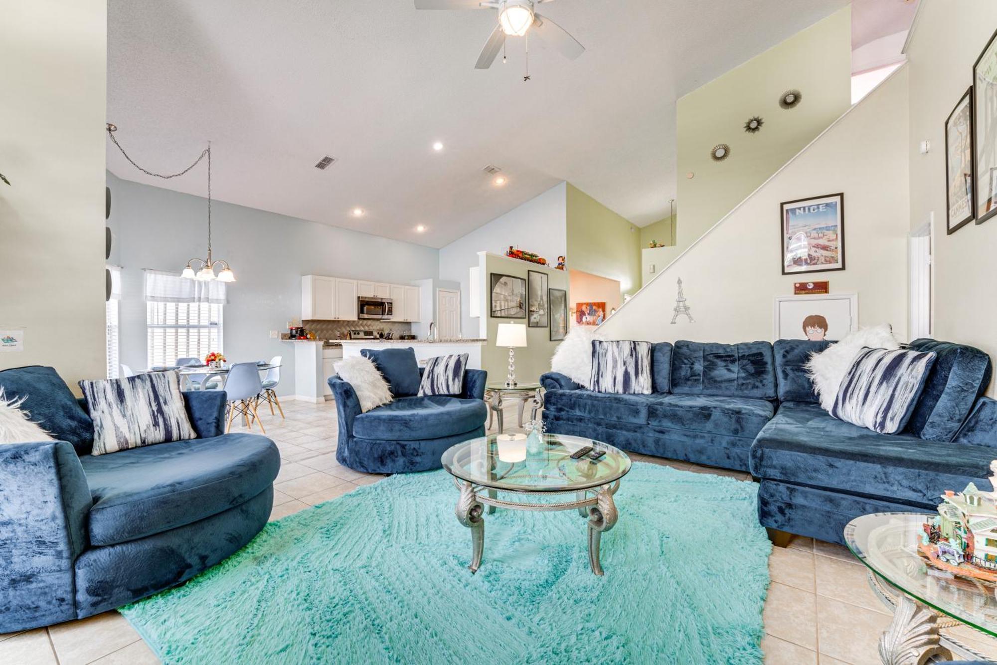 Disney-themed With Heated Pool, 10 Mi To Parks Villa