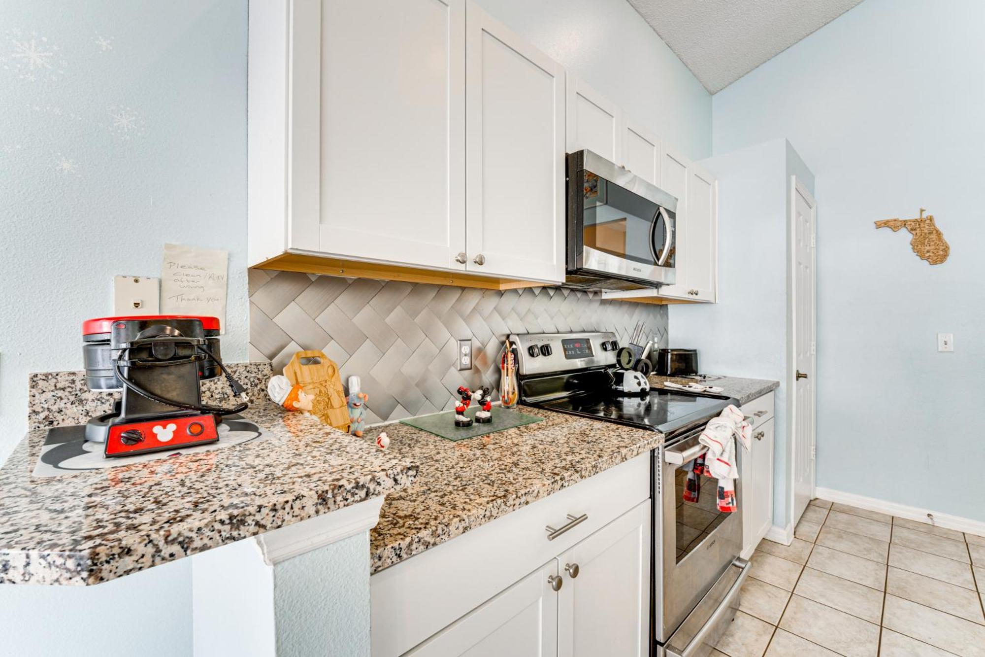 Villa Disney-themed With Heated Pool, 10 Mi To Parks Kissimmee