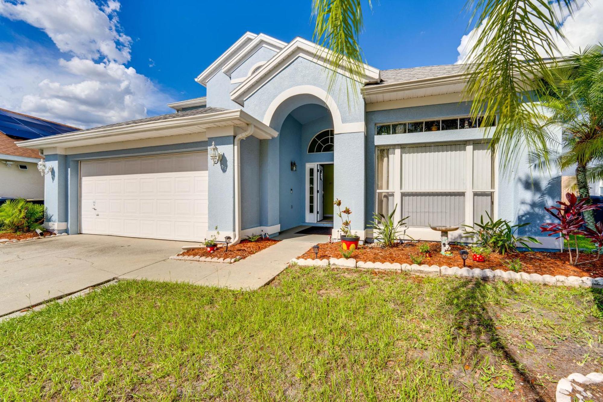 Villa Disney-themed With Heated Pool, 10 Mi To Parks *