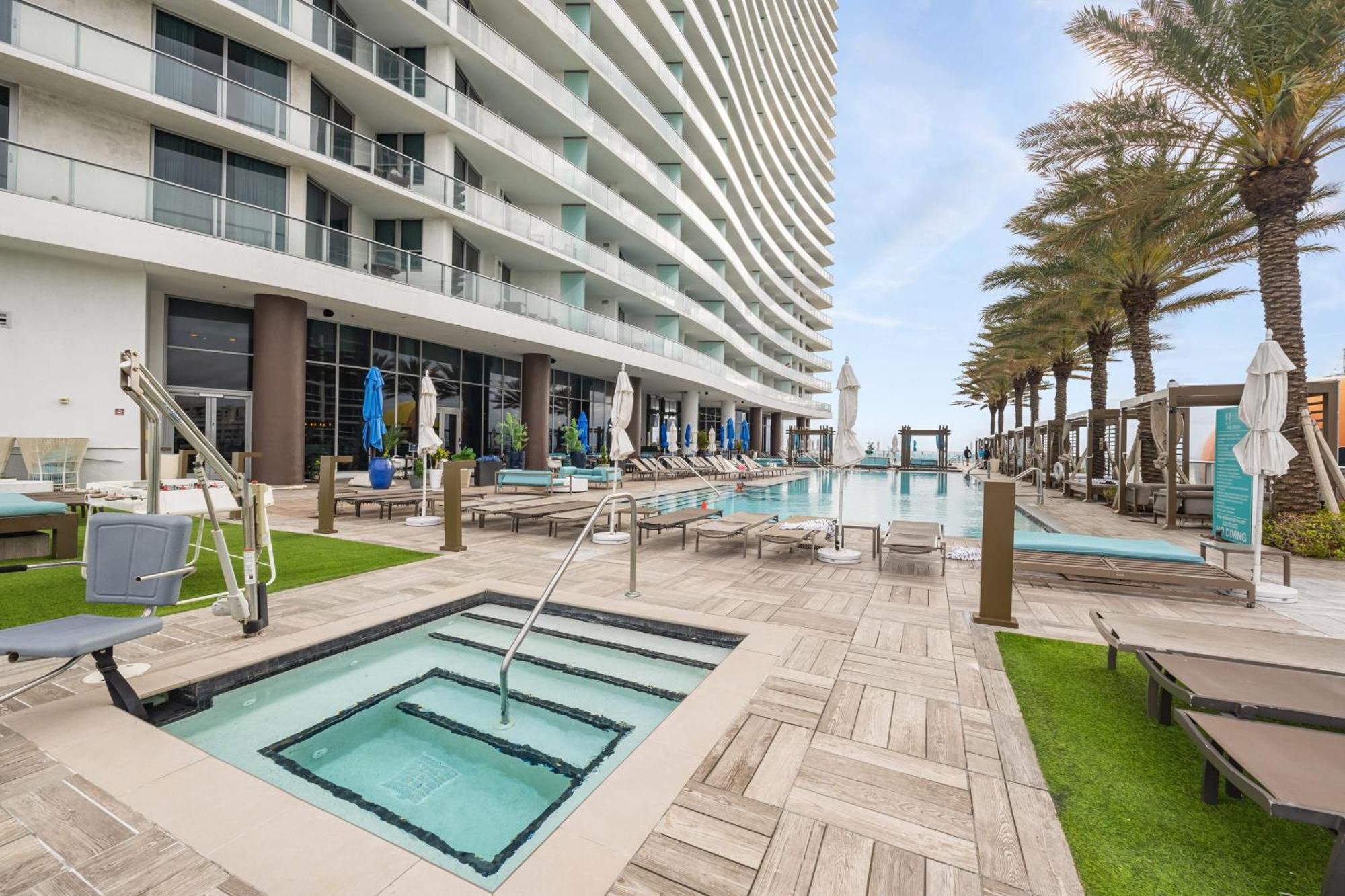 Apartment Ocean Front Paradiiise 3 Bedroom By Zen *