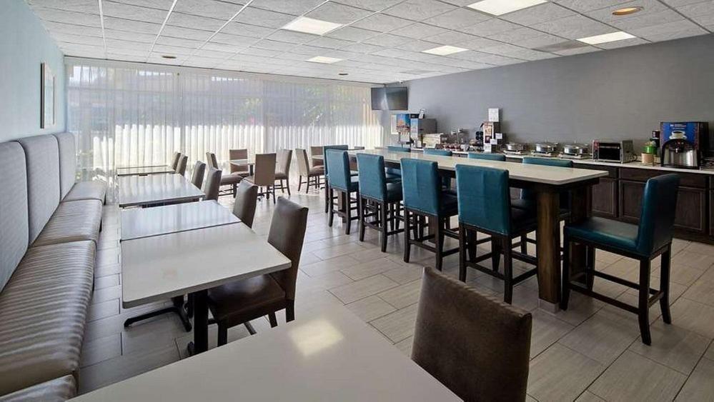 Ramada By Wyndham Hotel Cocoa