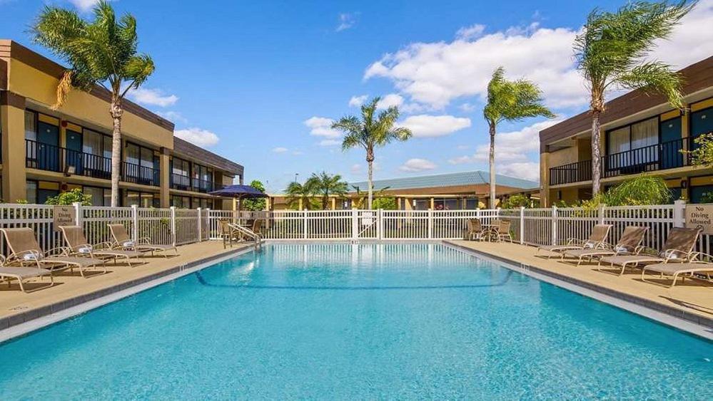Ramada By Wyndham Hotel