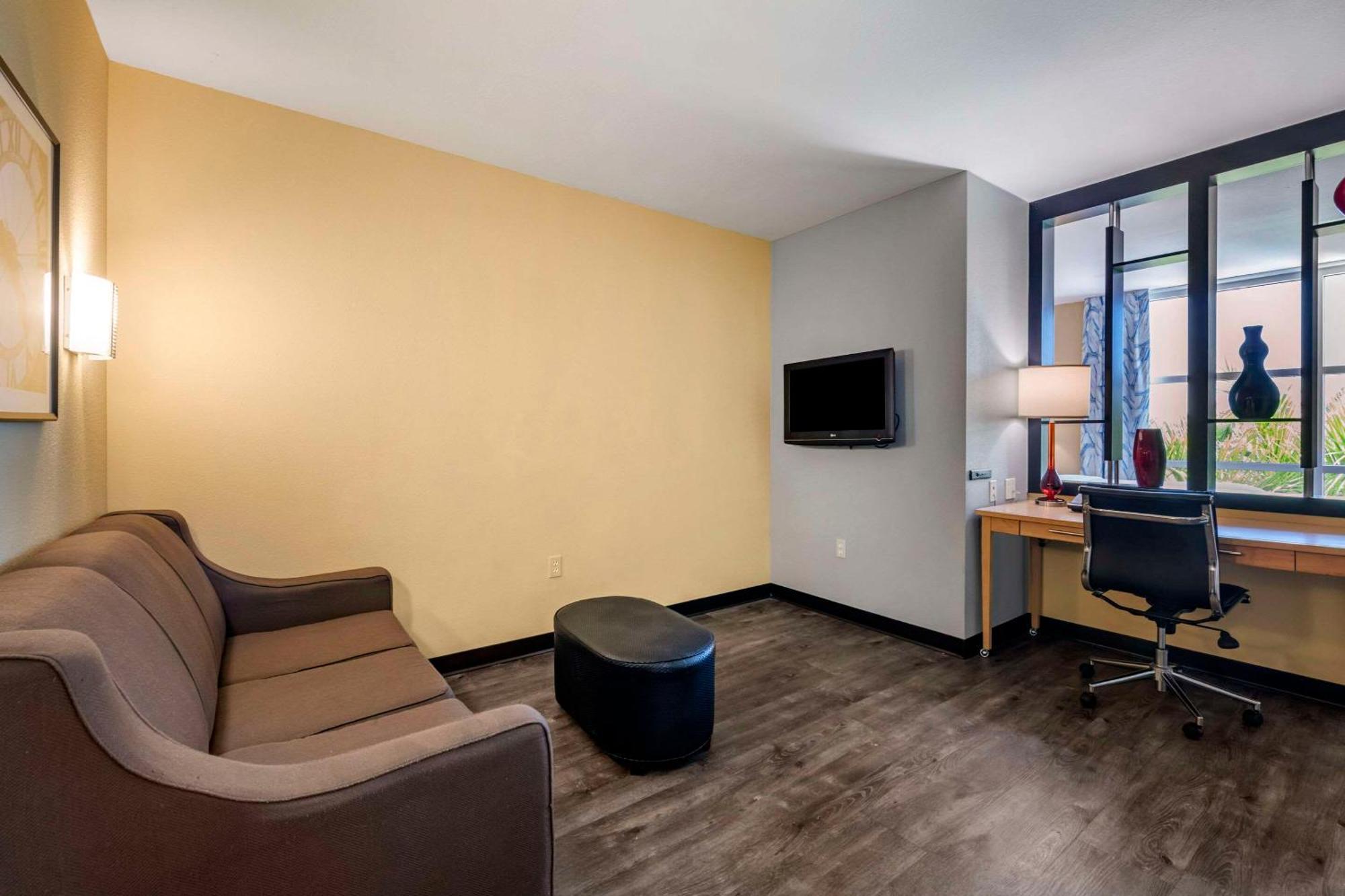 Hotel Cambria Ft Lauderdale, Airport South & Cruise Port 3*