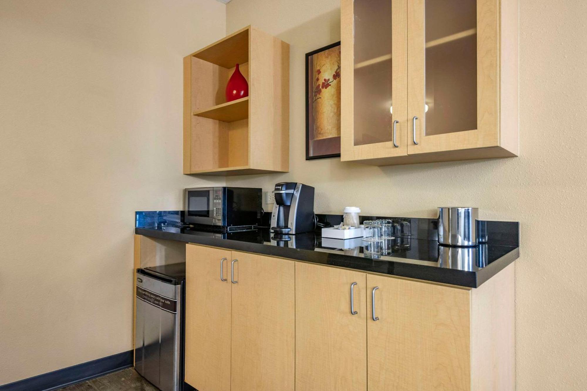 Cambria Ft Lauderdale, Airport South & Cruise Port Dania Beach