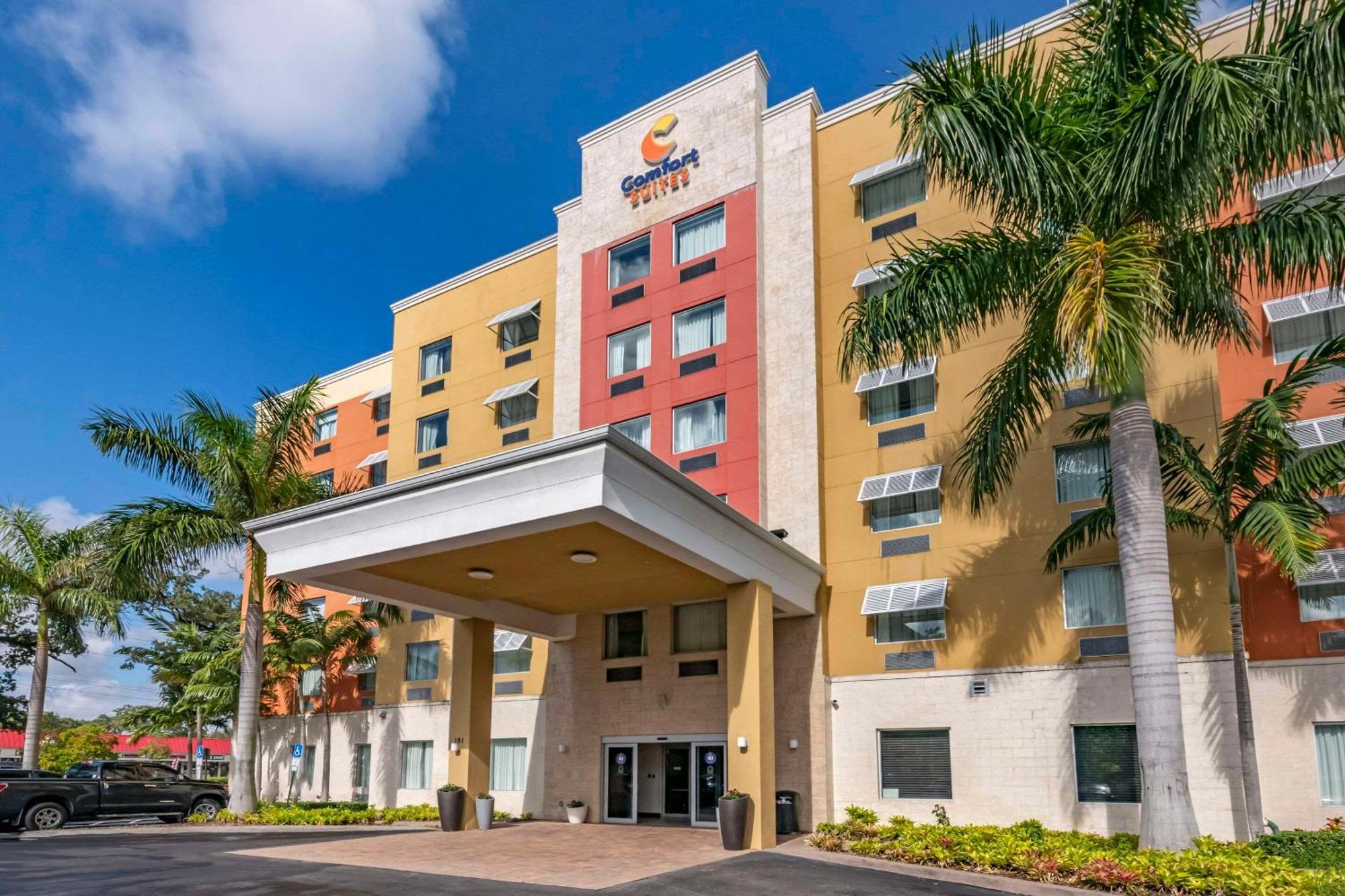 Hotel Comfort Lauderdale Airport South & Cruise Port Dania Beach