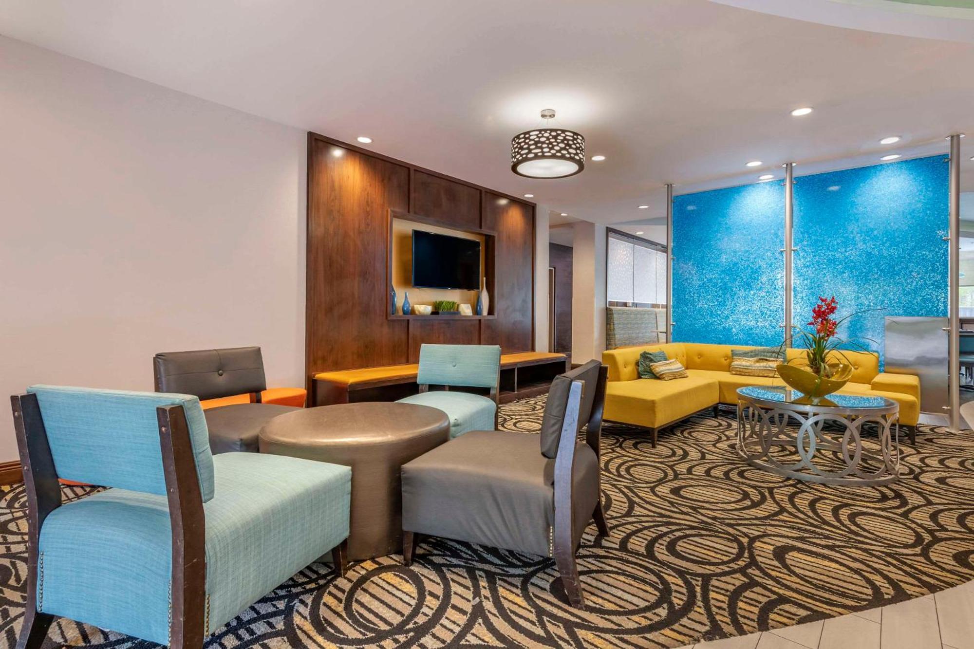 Hotel Comfort Lauderdale Airport South & Cruise Port Dania Beach