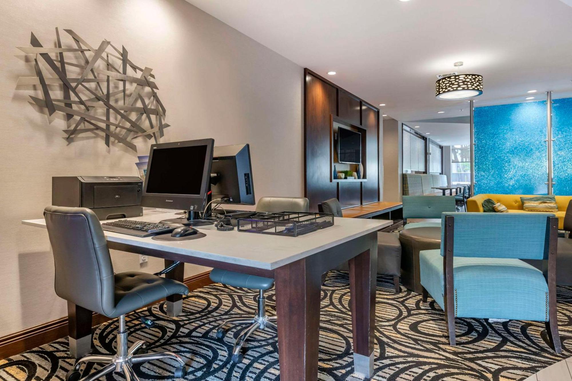 Hotel Comfort Lauderdale Airport South & Cruise Port 3*