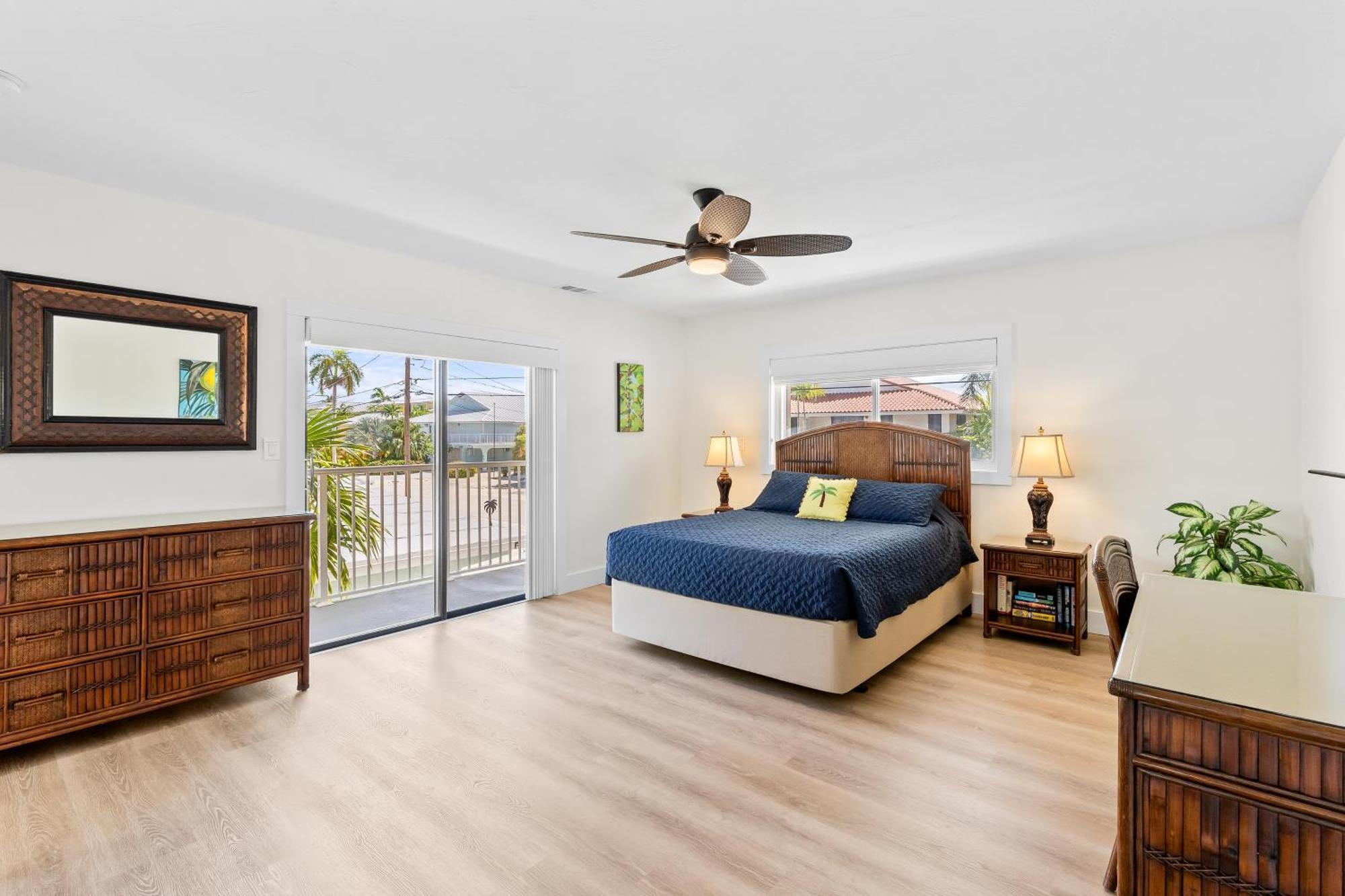 Canal-side Charisma Holiday home Key Colony Beach