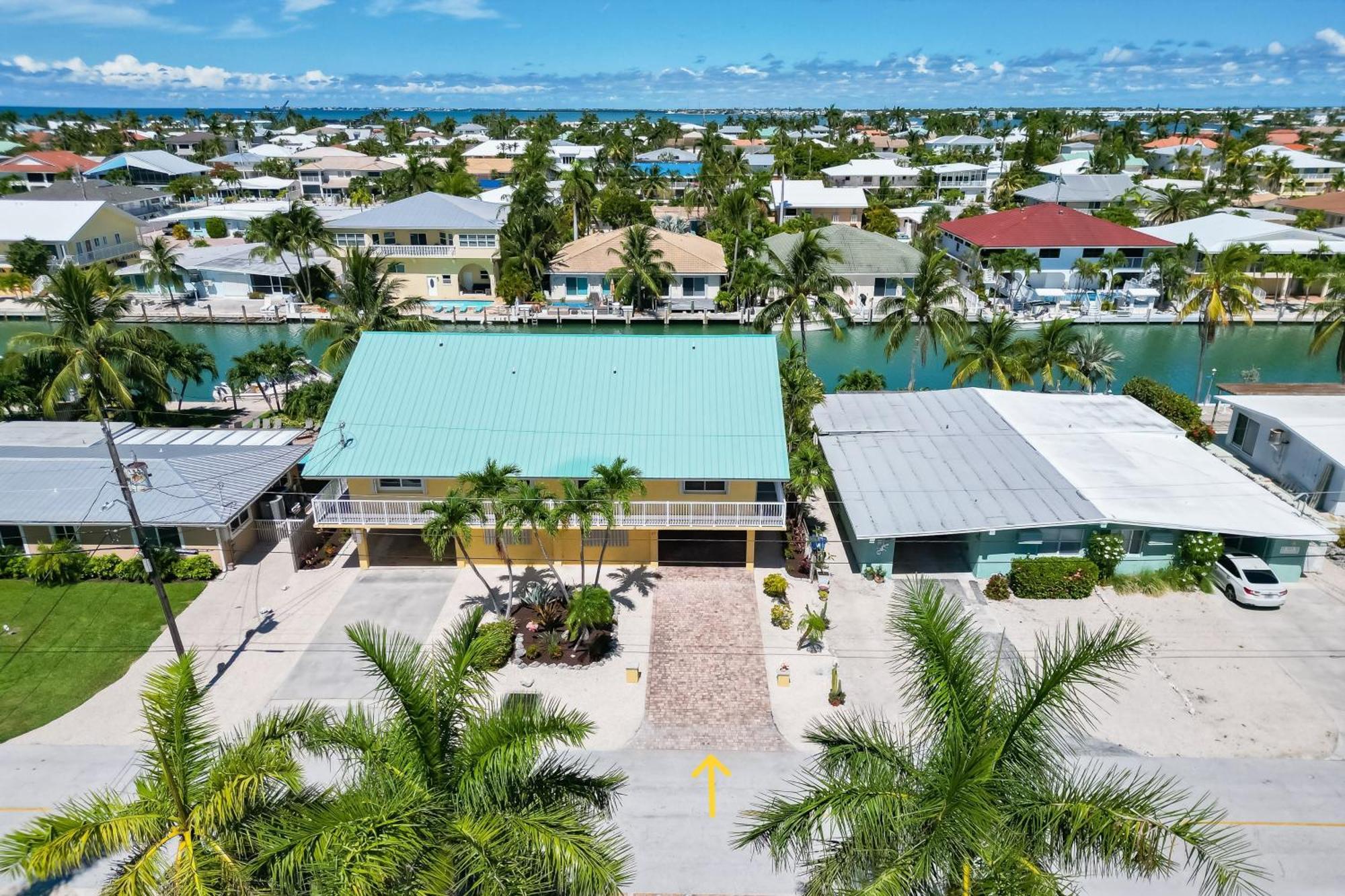 Canal-side Charisma Holiday home Key Colony Beach