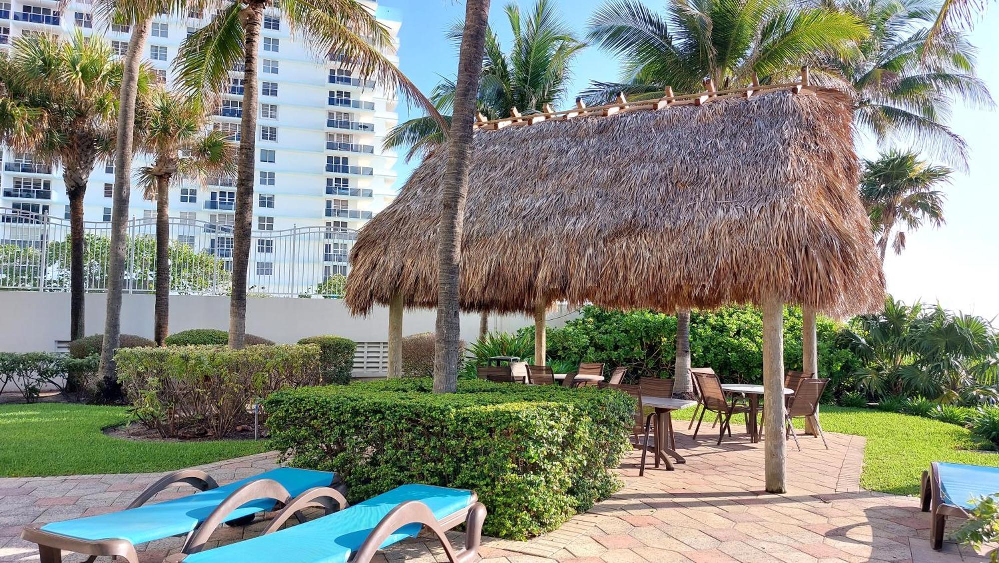 The Tides 2 Bedrooms 9th Floor We Are On The Beach! Hollywood