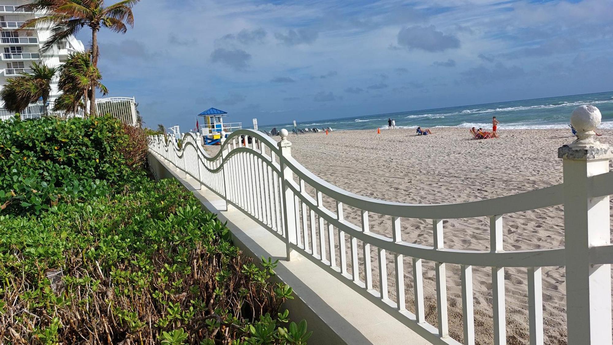 The Tides 2 Bedrooms 9th Floor We Are On The Beach! * Hollywood