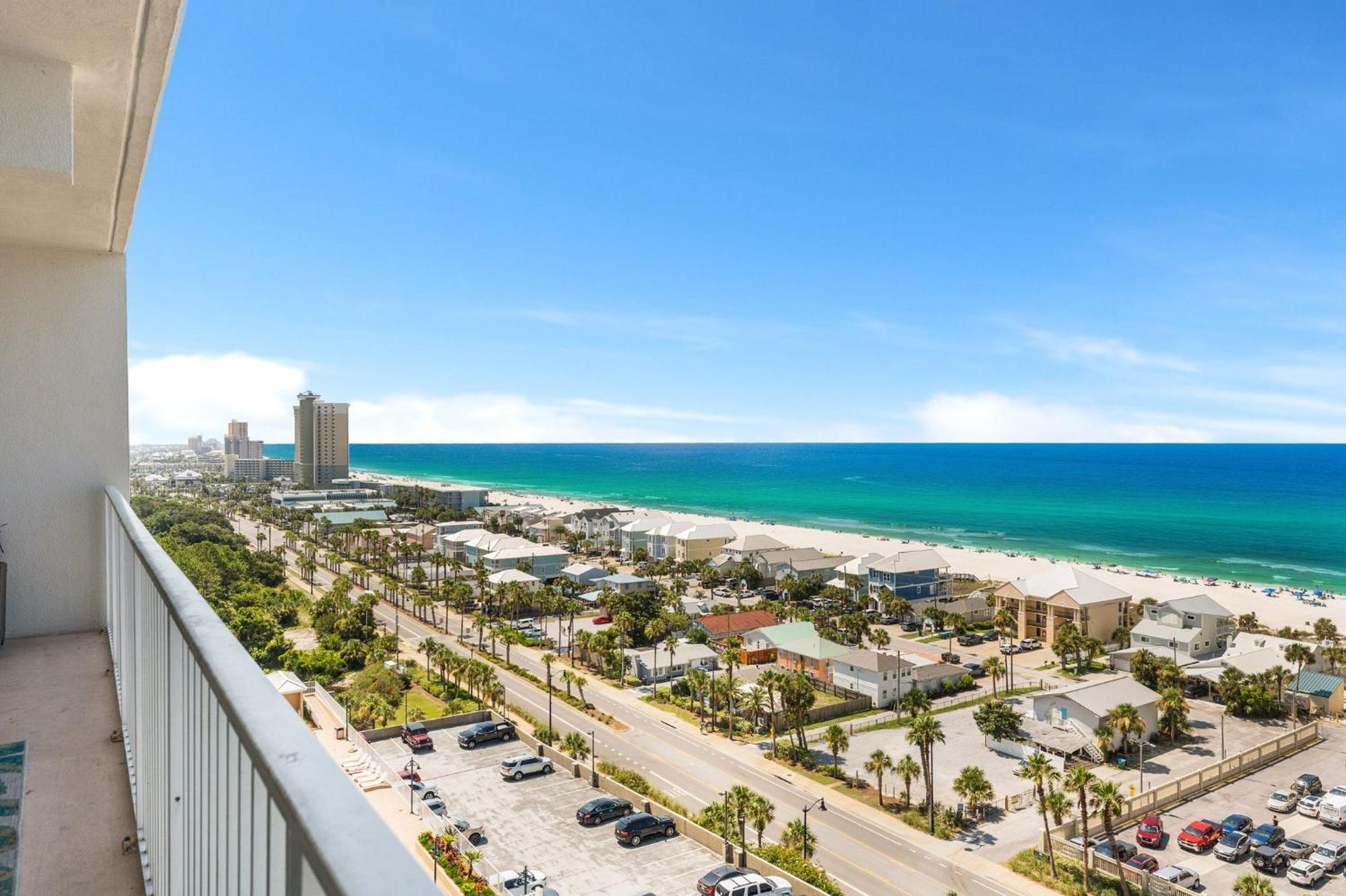 Laketown Wharf #1211 By Nautical Vacation *