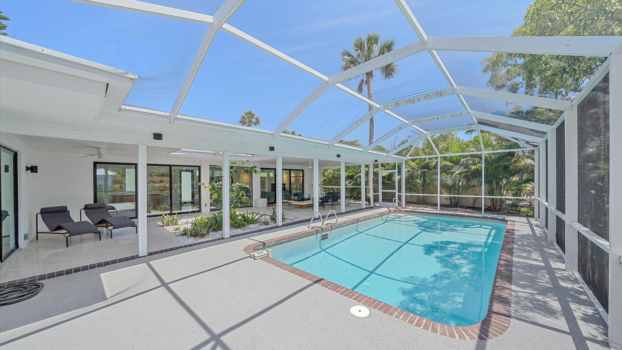 The Windward House * Siesta Key