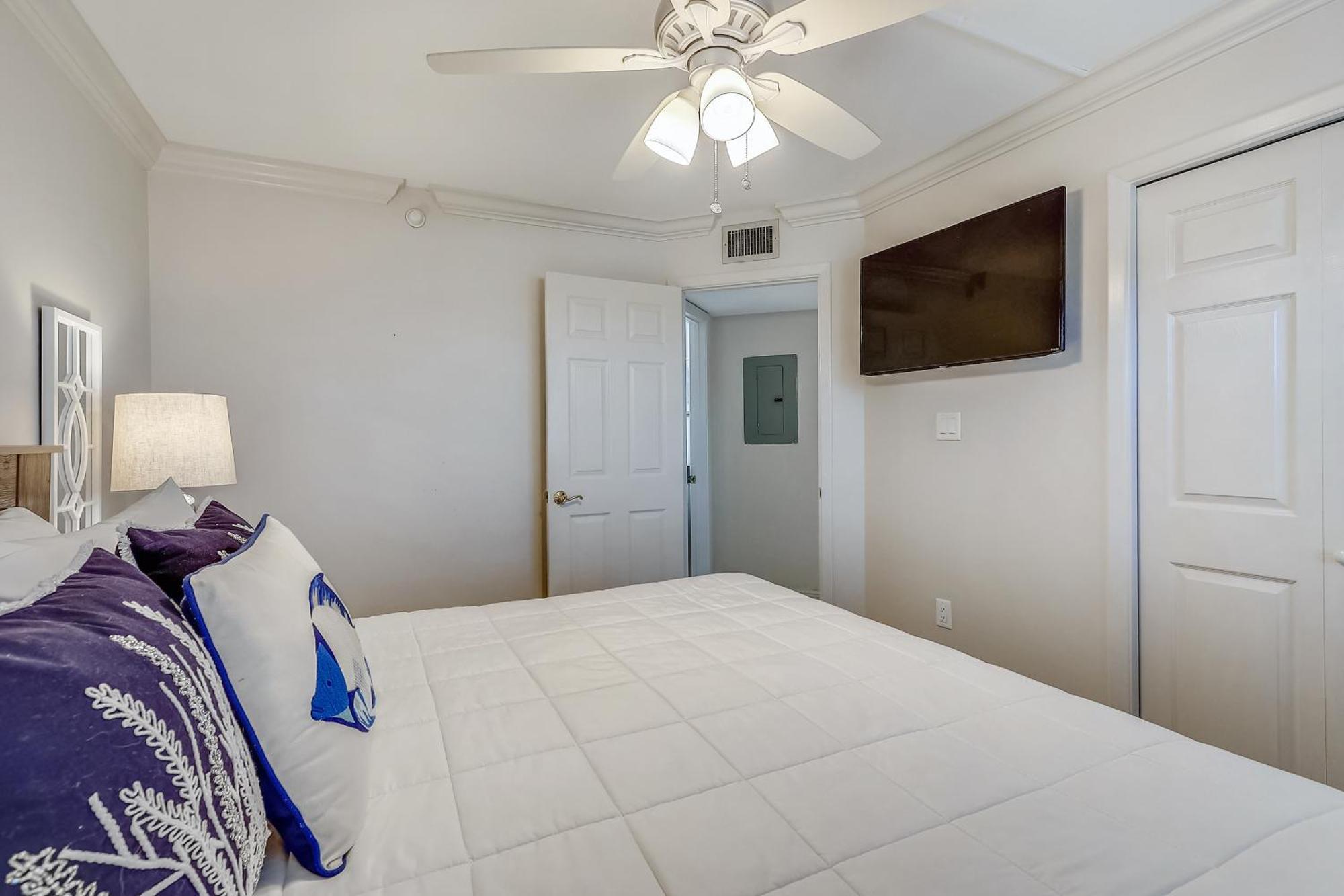 Apartment Inlet Reef 412- By Isle *