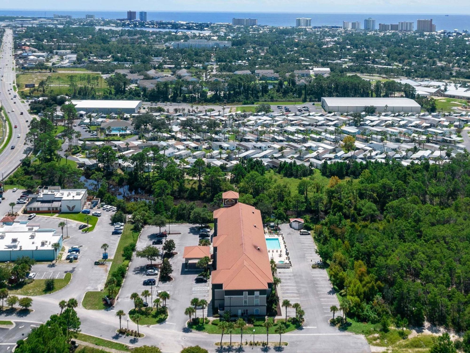 La Quinta By Wyndham Pcb Coastal Palms 3* Upper Grand Lagoon