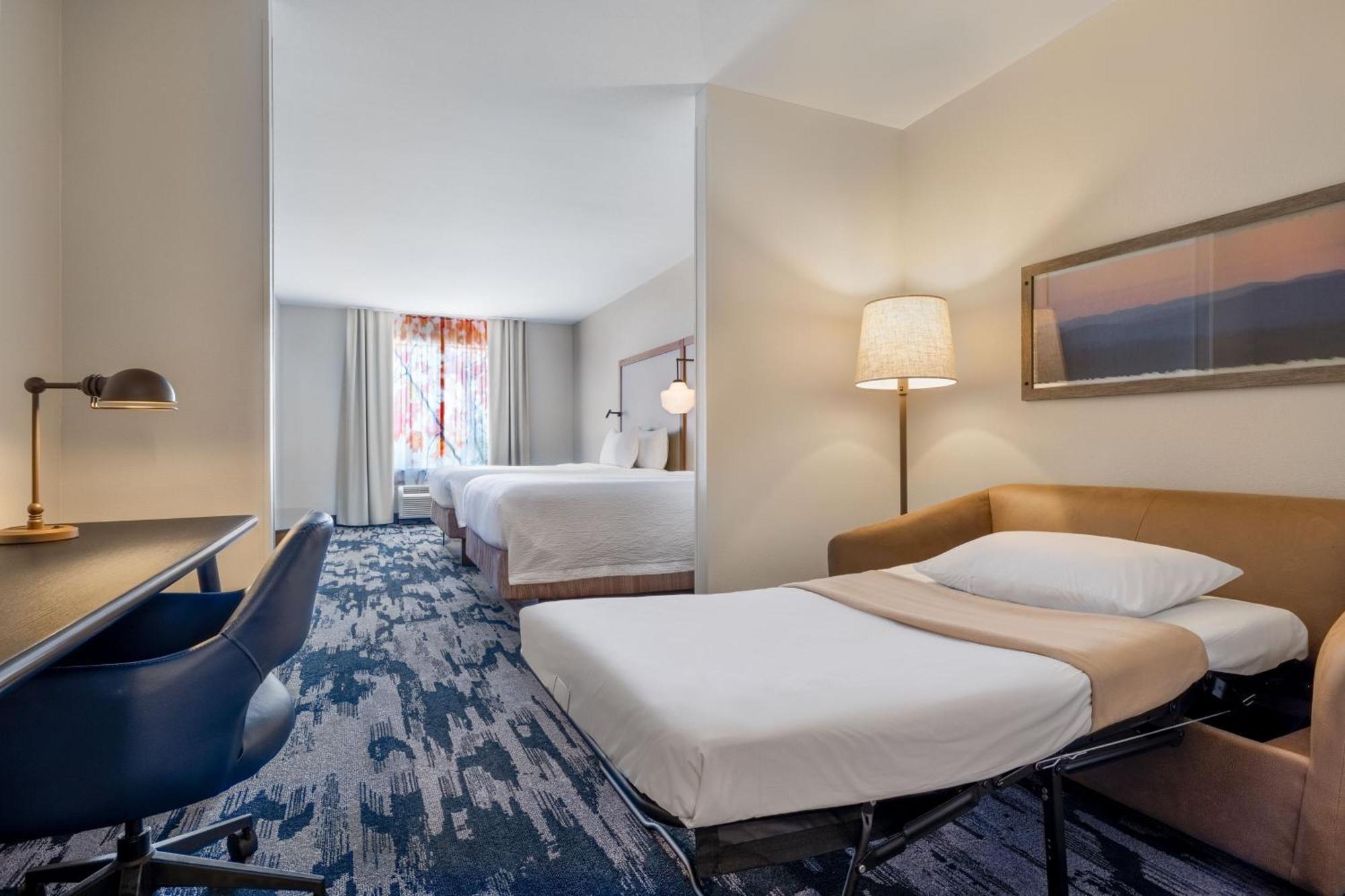 Hotel Fairfield & By Marriott Walton Hurlburt Area 2*