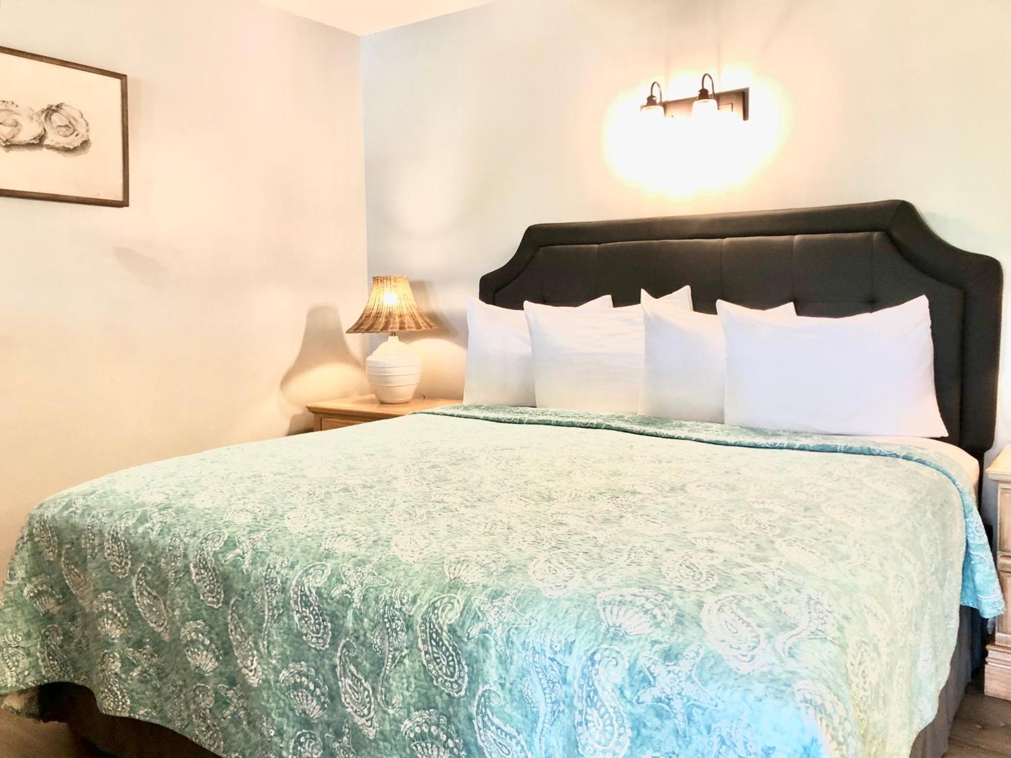 Davis House Inn 3*