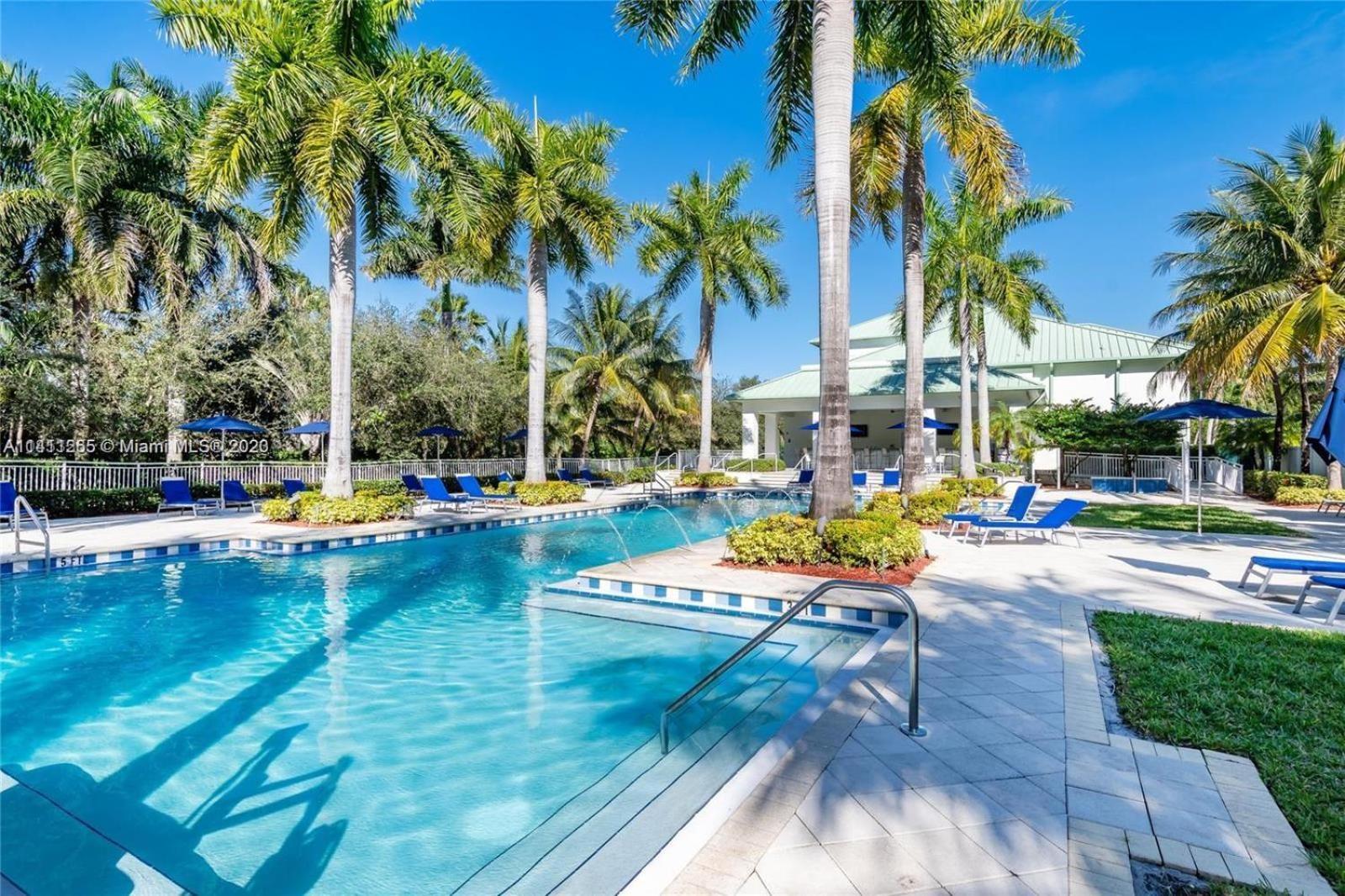 Apartment Doral Pool 404 By Wave *