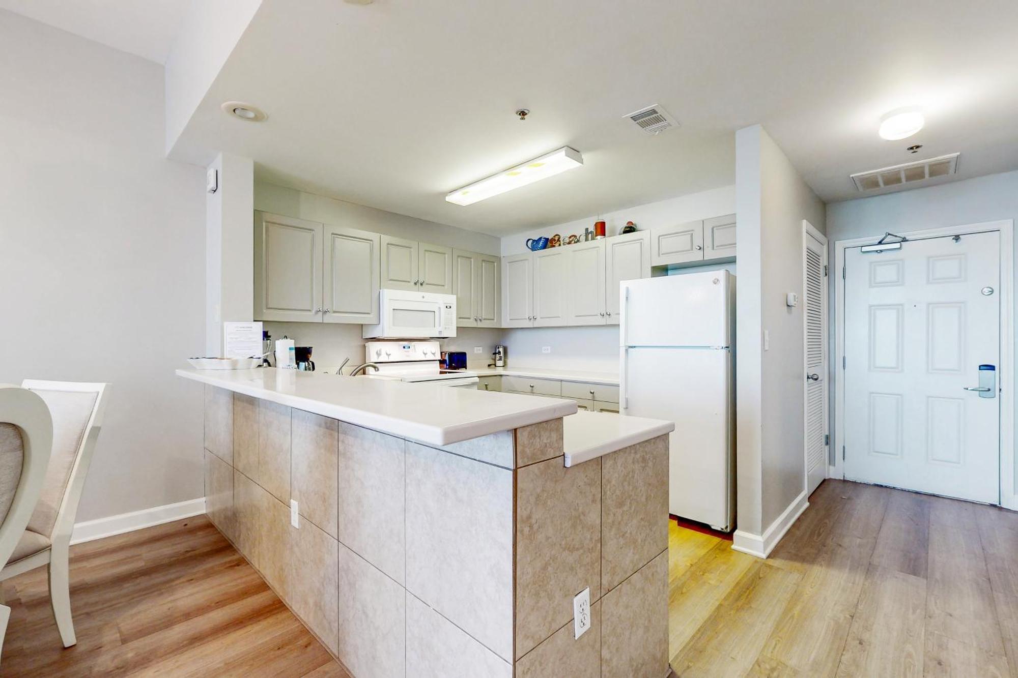 Leeward Key Apartment