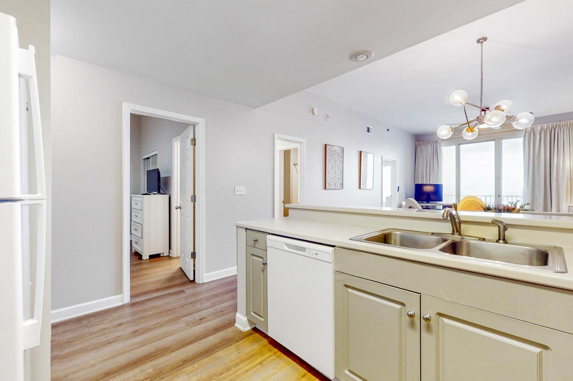 Leeward Key Apartment *