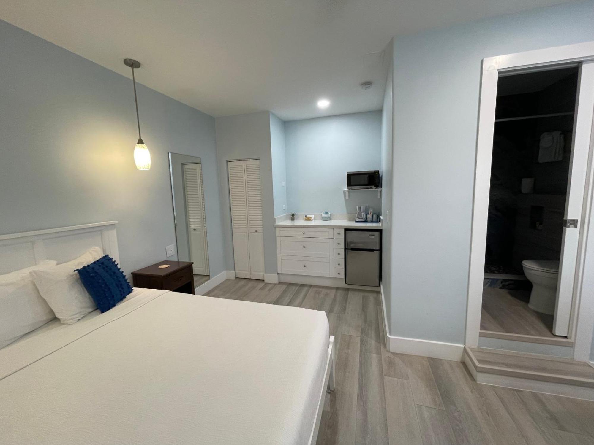 Rock Reef Inn