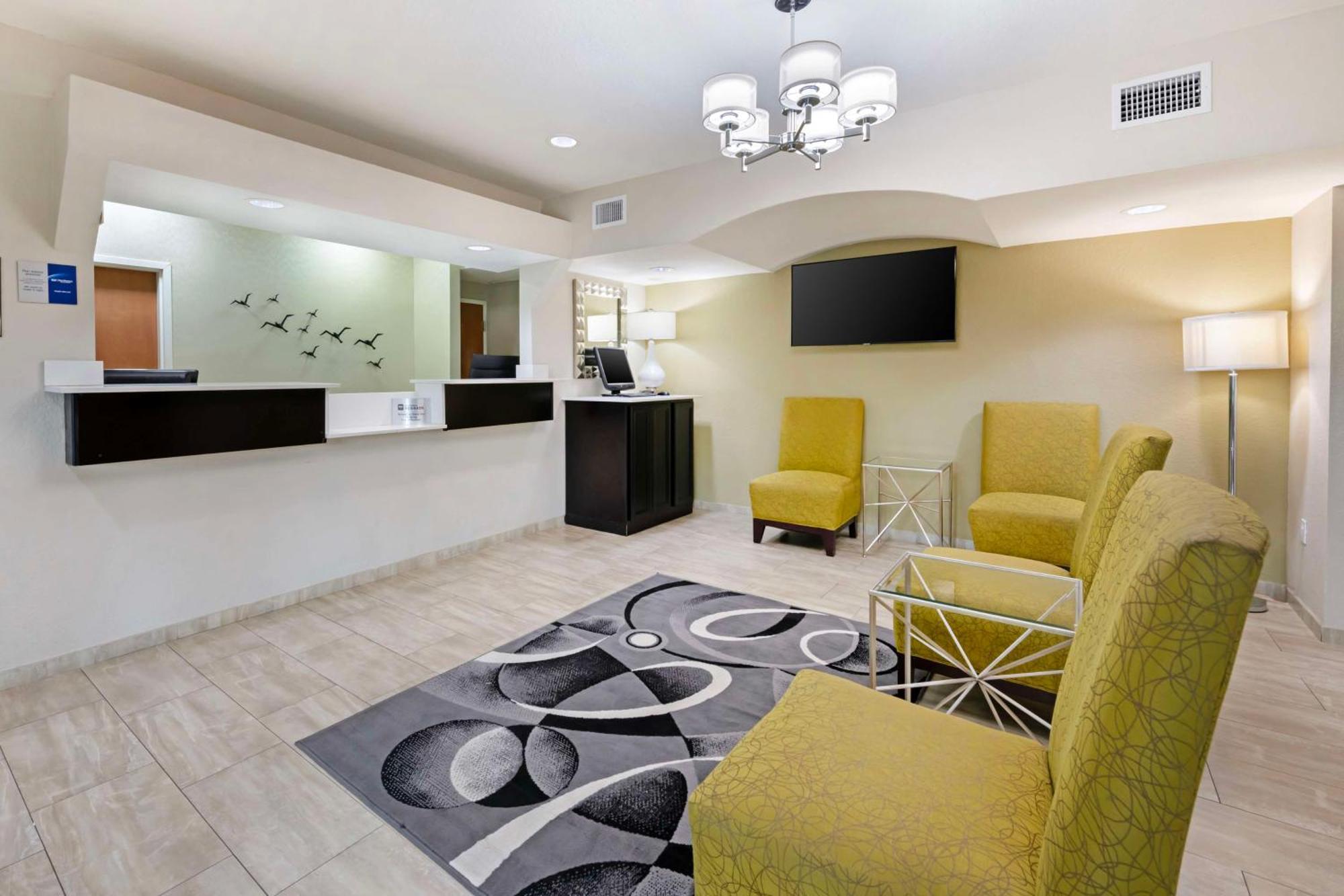 Hotel Western Edgewater 3*