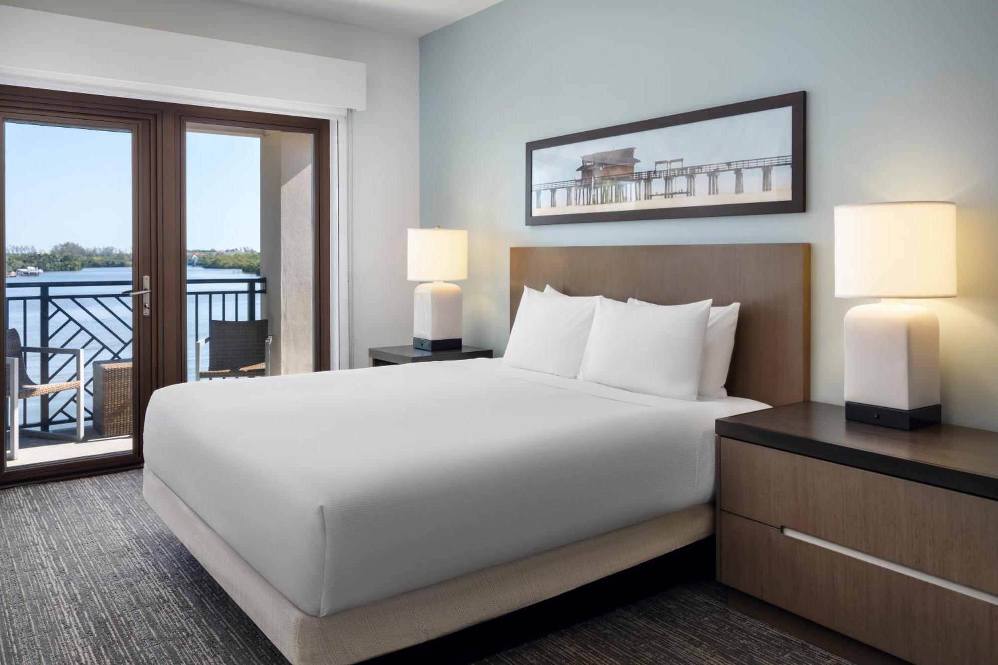 Hyatt House 5th Avenue Hotel