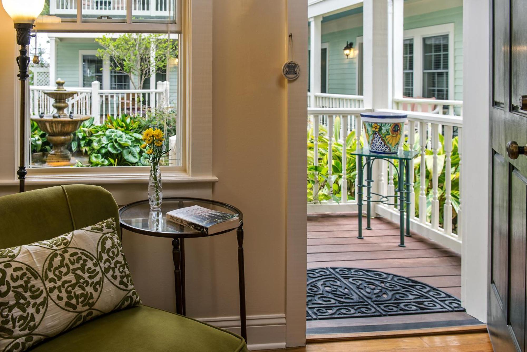 The Addison On Amelia