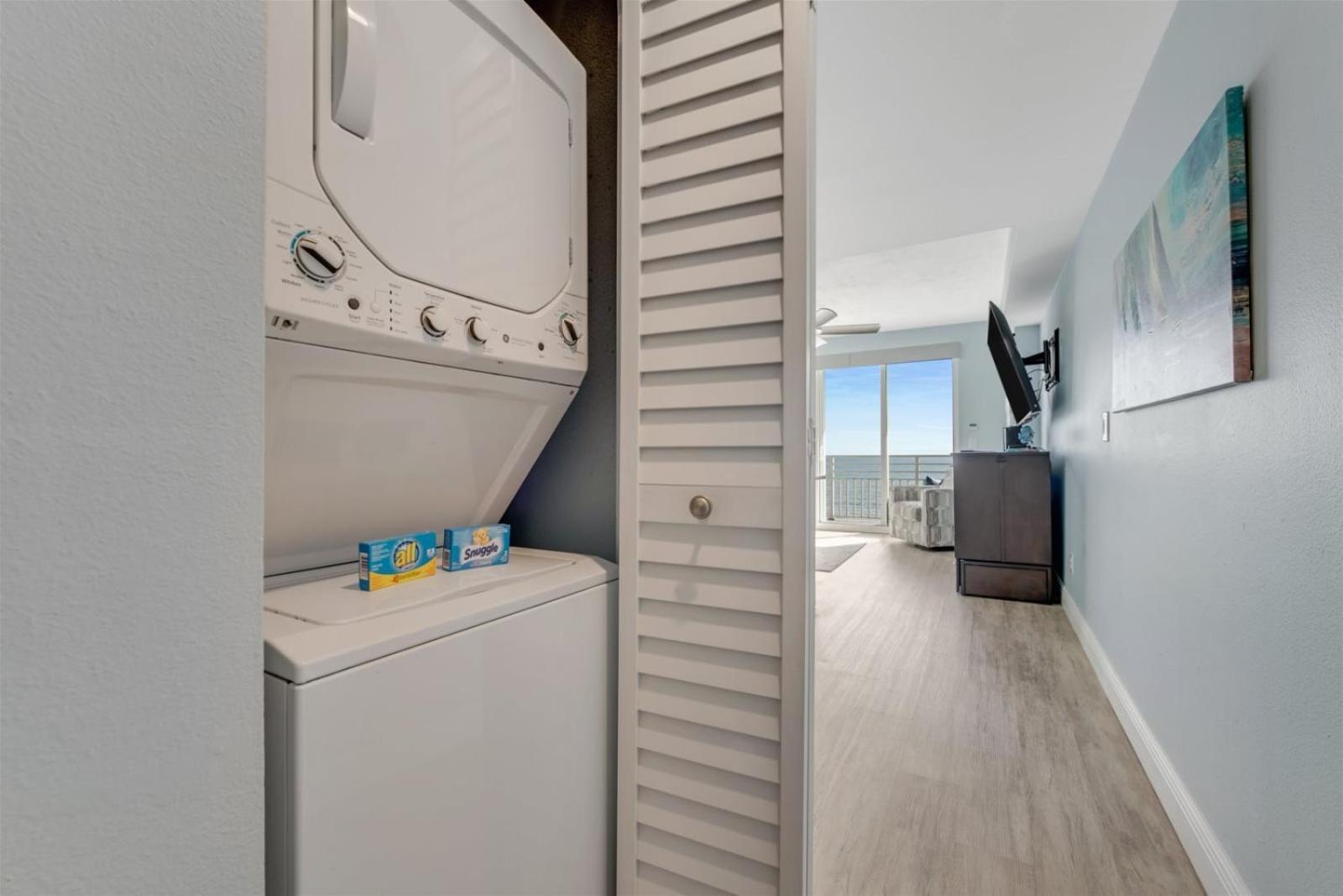 Apartment Unit 1208 Daytona Beach