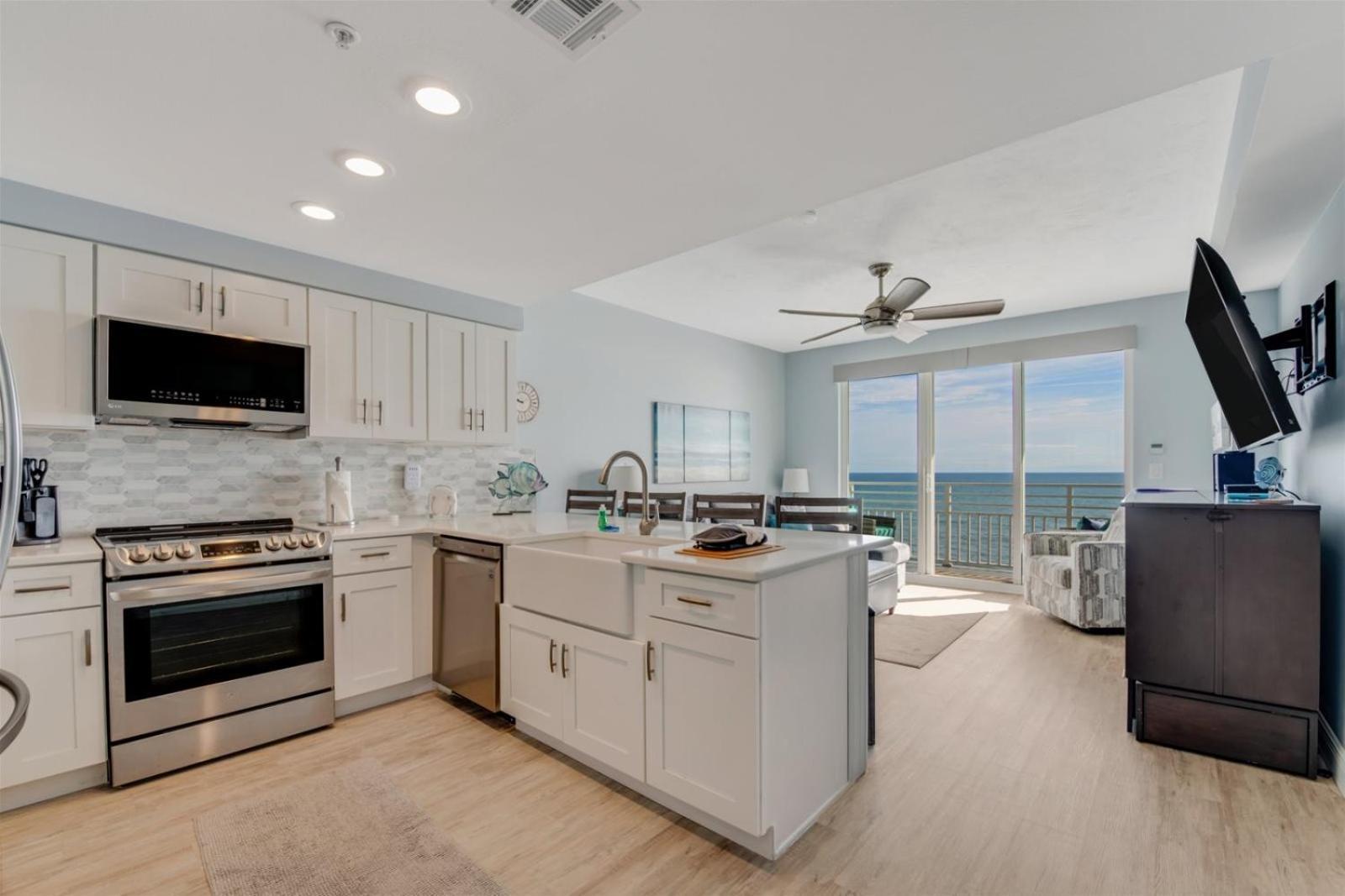 Unit 1208 Apartment *
