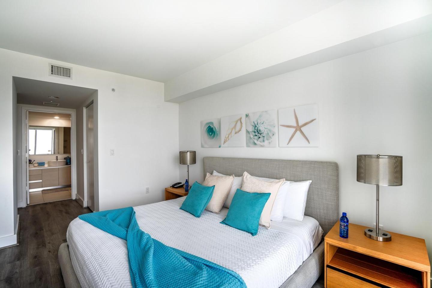 Apartment Walk Hallandale Beach